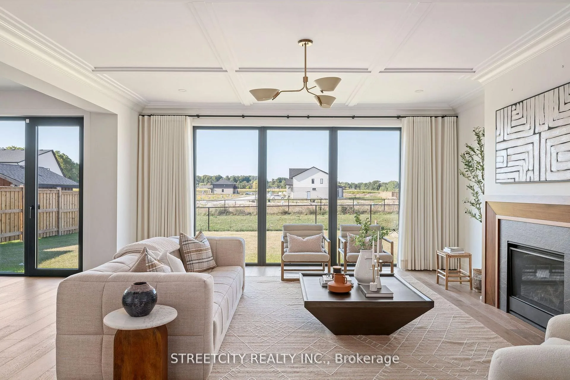 Photo 10 of 6354 Old Garrison Boulevard, London, South V — HOMEH