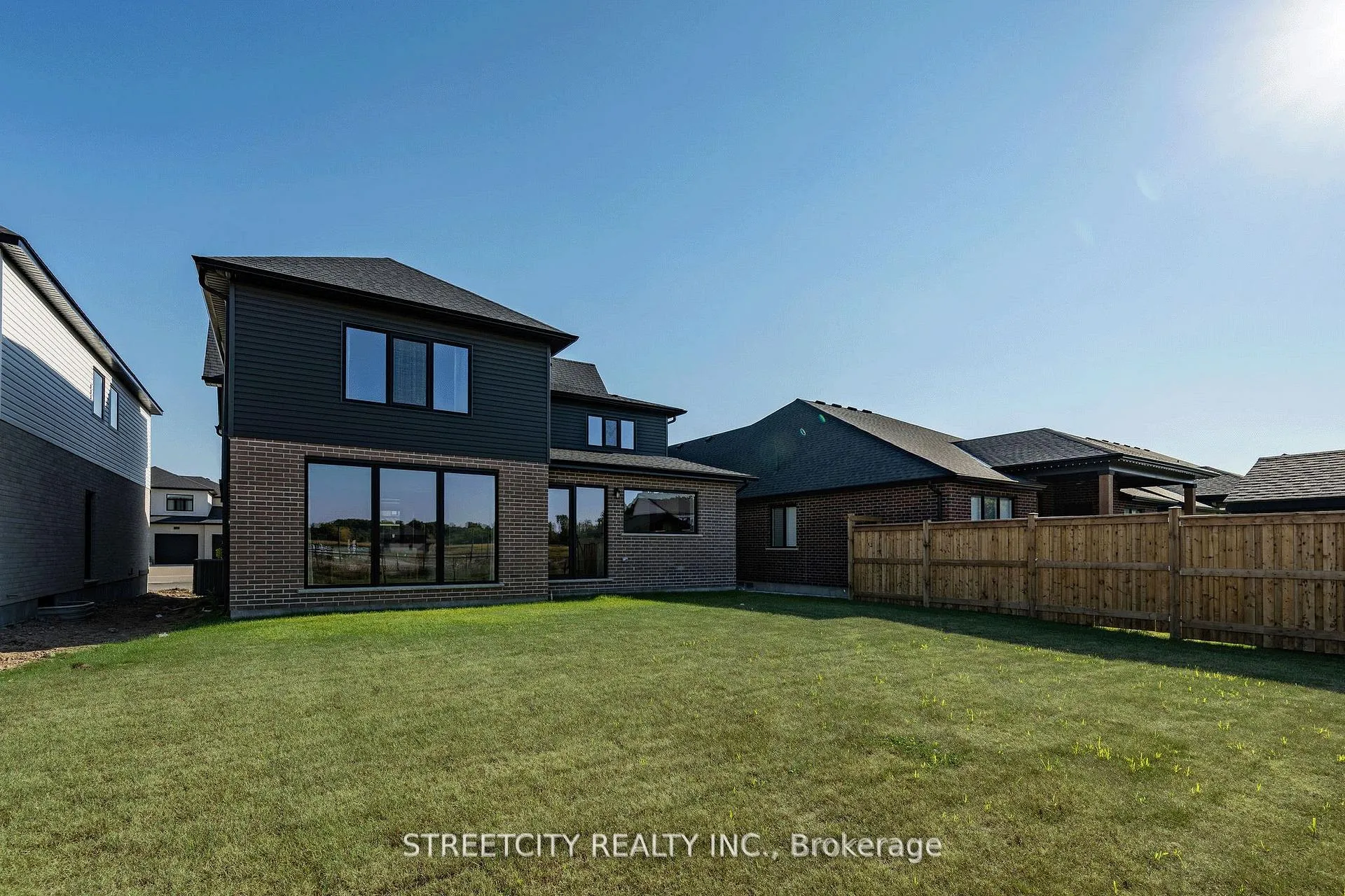 Photo 34 of 6354 Old Garrison Boulevard, London, South V — HOMEH