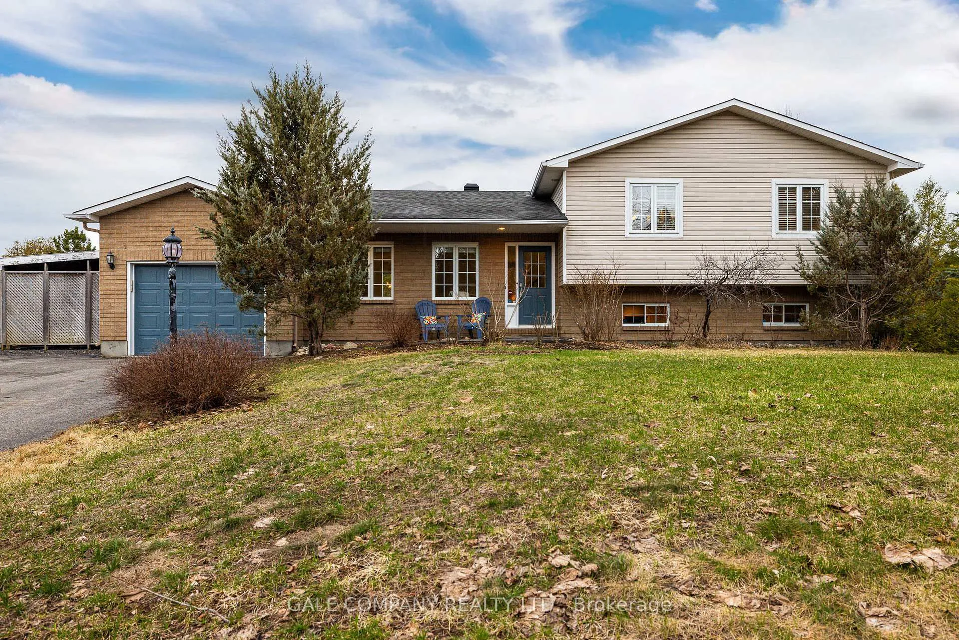 Photo 1 of 519 David Manchester Road, Ottawa, Huntley Ward (South West) — HOMEH