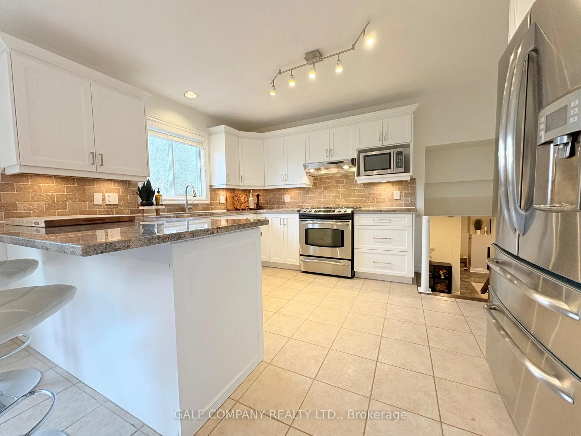 Photo 5 of 519 David Manchester Road, Ottawa, Huntley Ward (South West) — HOMEH