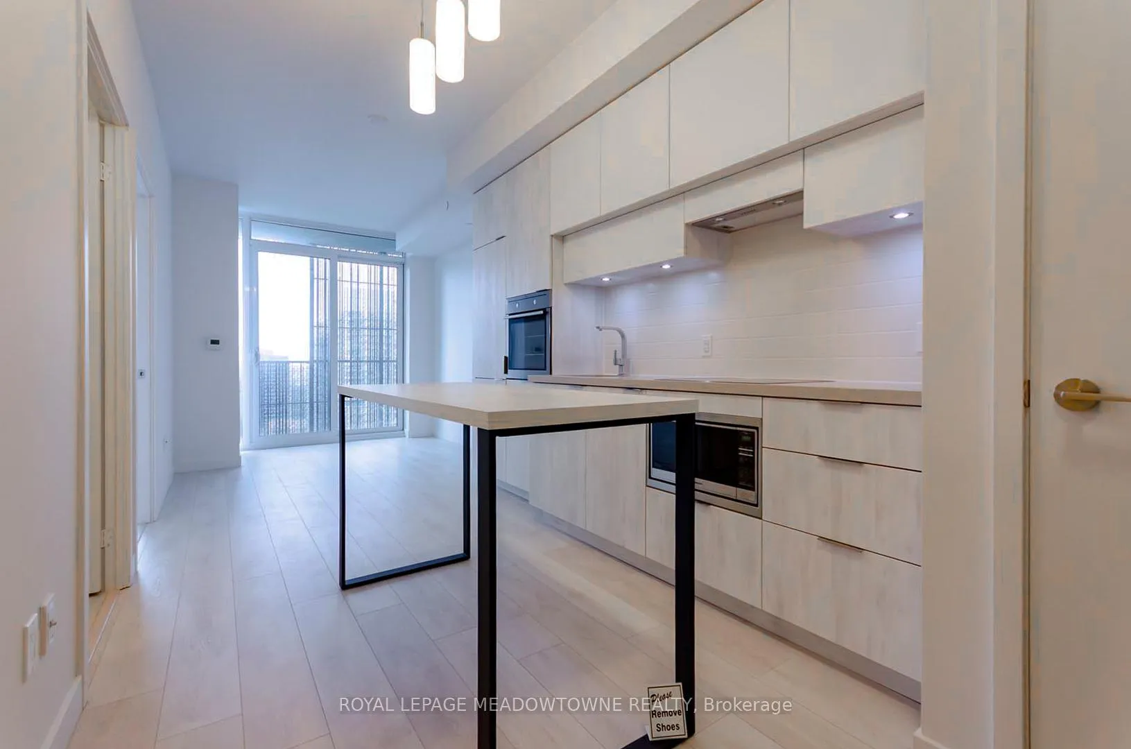 Photo 2 of Unit 2608, 8 Eglinton Avenue E, Toronto, Mount Pleasant West — HOMEH