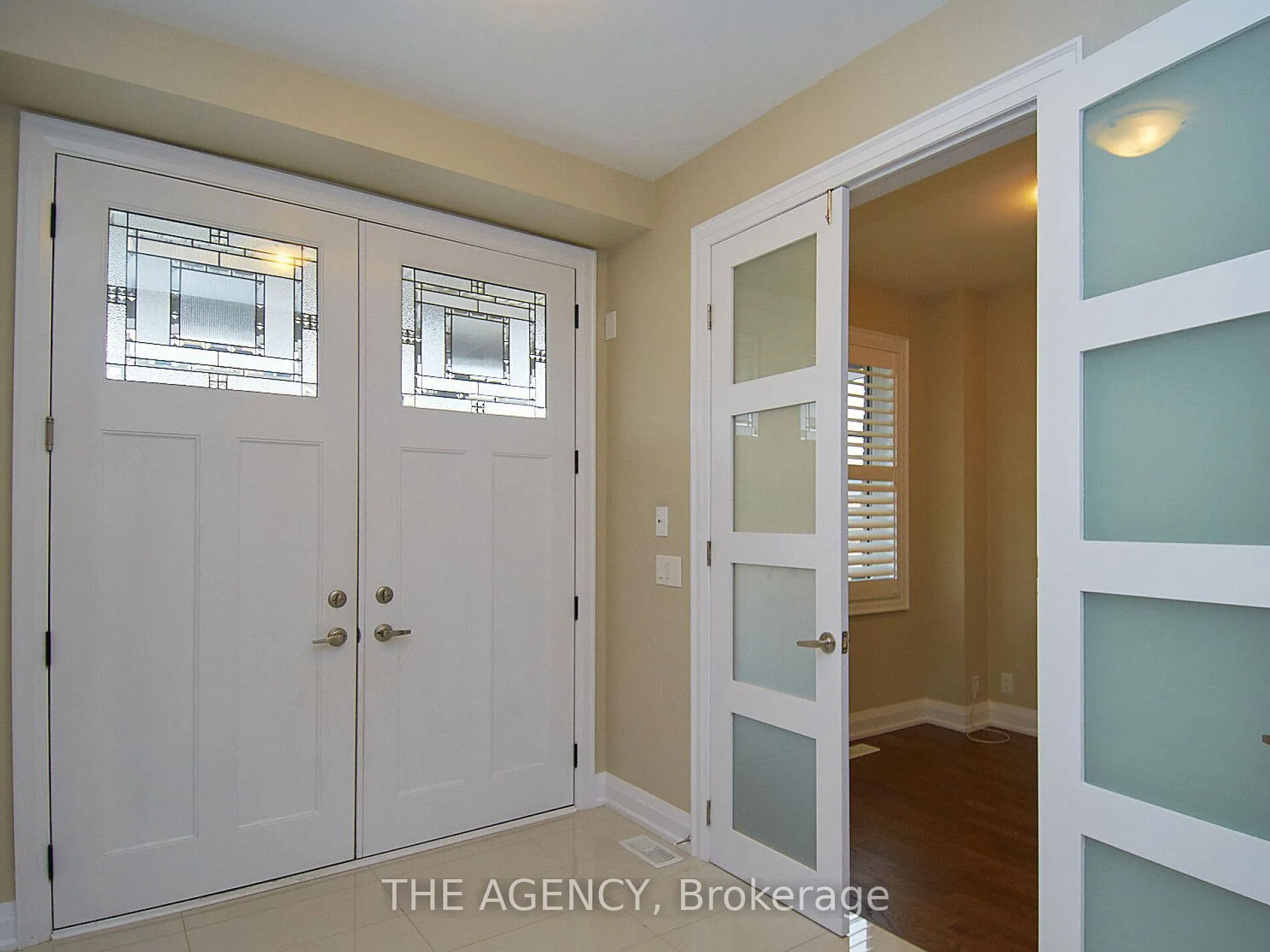 Photo 3 of 2344 Dobbinton Street, Oshawa, Windfields — HOMEH