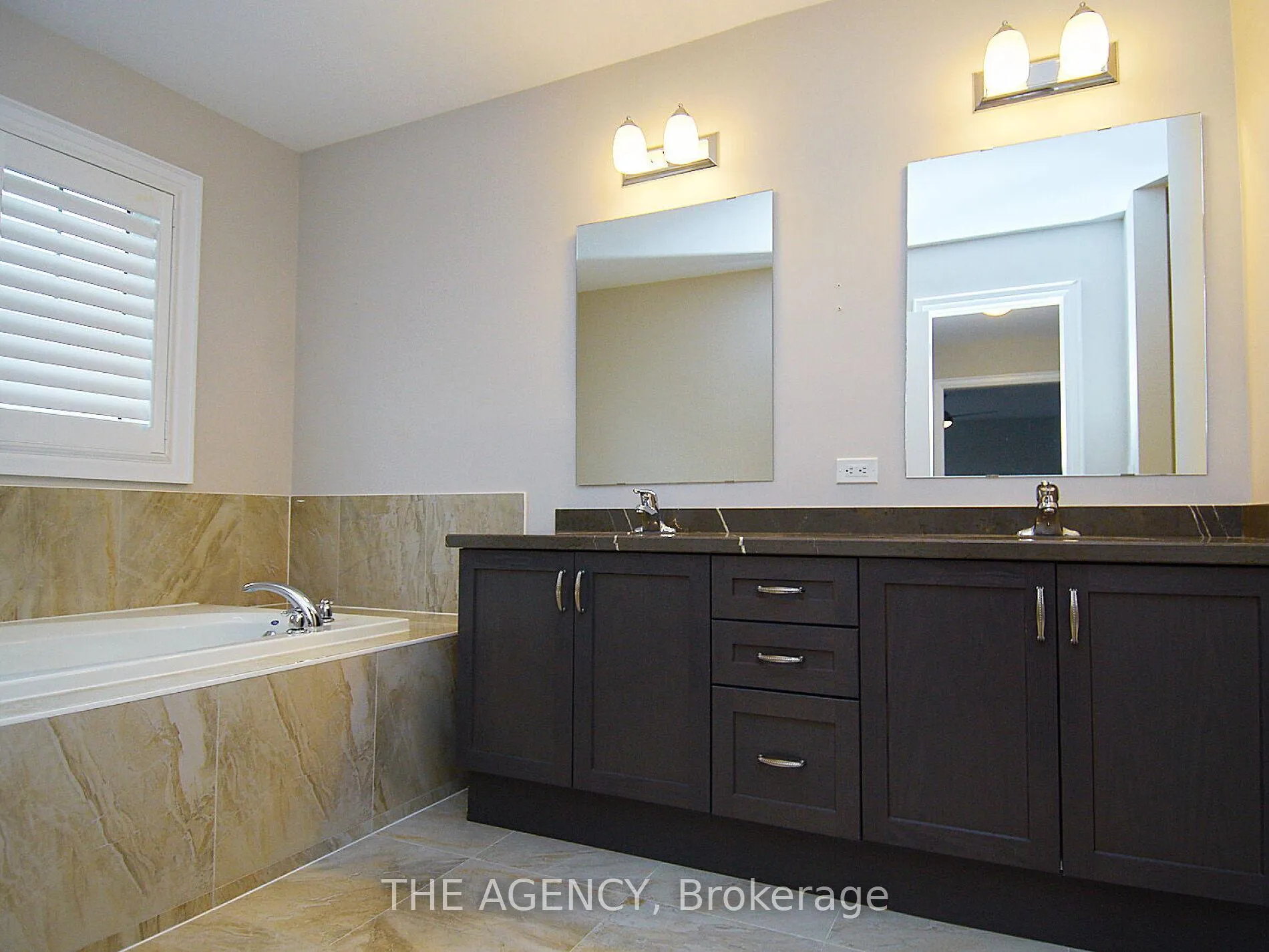 Photo 22 of 2344 Dobbinton Street, Oshawa, Windfields — HOMEH