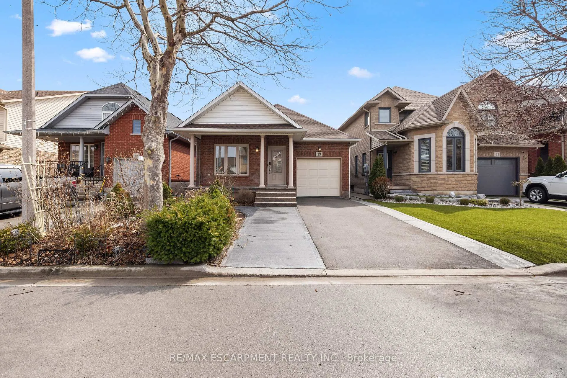 Front of 39 McKibbon Avenue