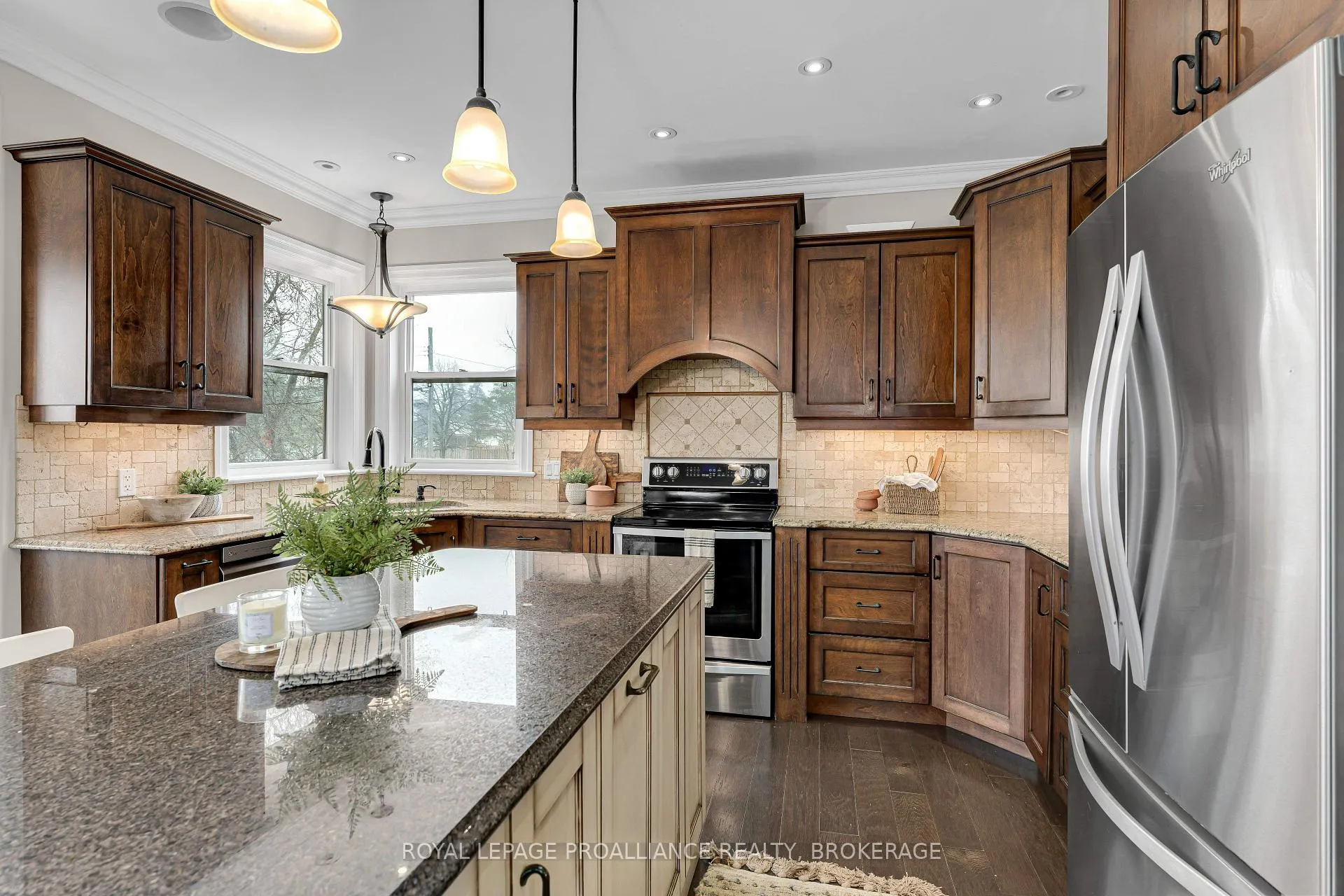 Photo 12 of 270 North Street, Gananoque — HOMEH