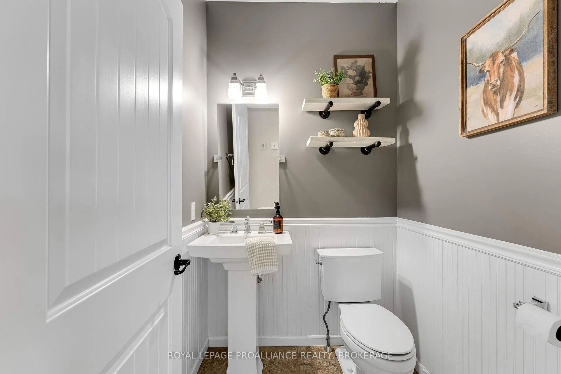 Photo 20 of 270 North Street, Gananoque — HOMEH