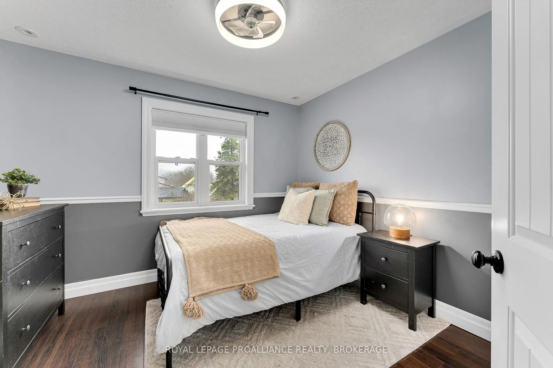 Photo 30 of 270 North Street, Gananoque — HOMEH