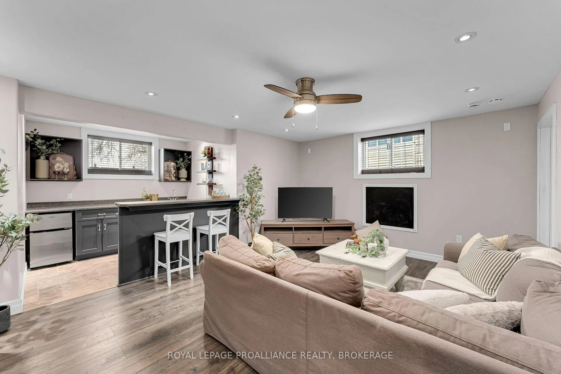 Photo 33 of 270 North Street, Gananoque — HOMEH