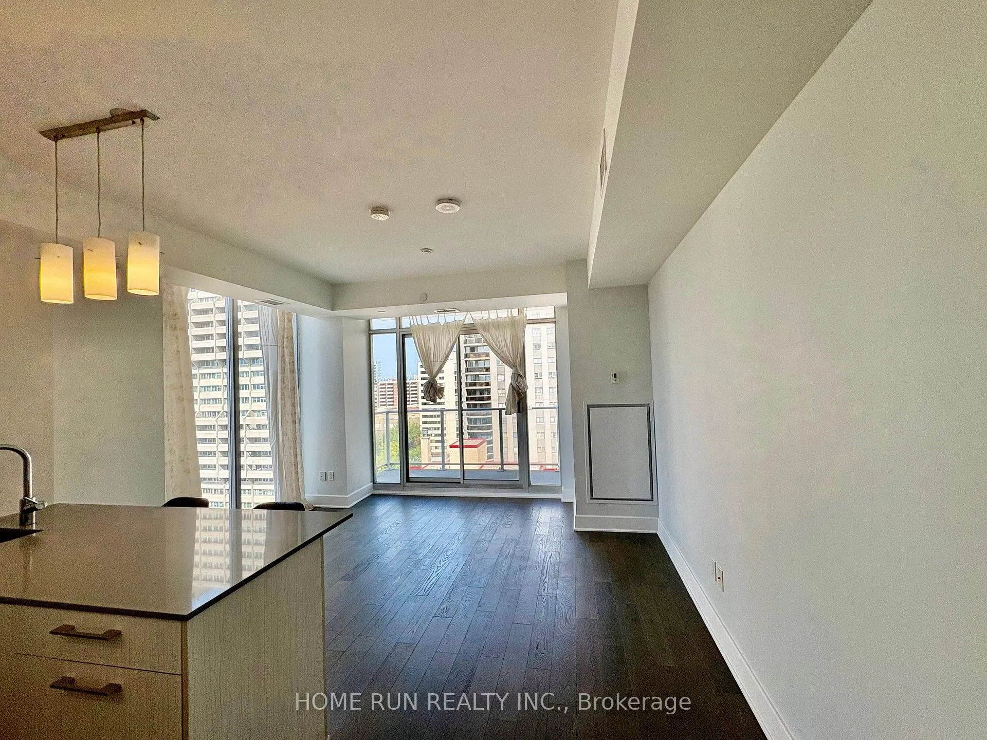 Photo 7 of Unit 3, 255 Bay Street, Ottawa, Ottawa Centre — HOMEH
