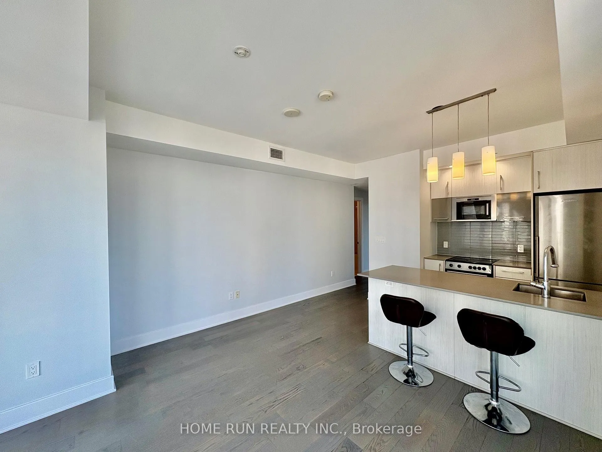 Photo 19 of Unit 3, 255 Bay Street, Ottawa, Ottawa Centre — HOMEH