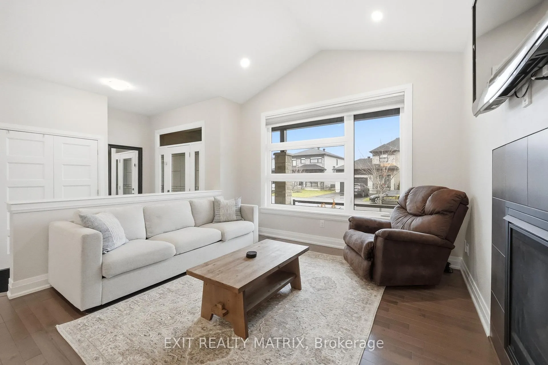 Photo 7 of 397 Colmar Street, Russell, Embrun — HOMEH
