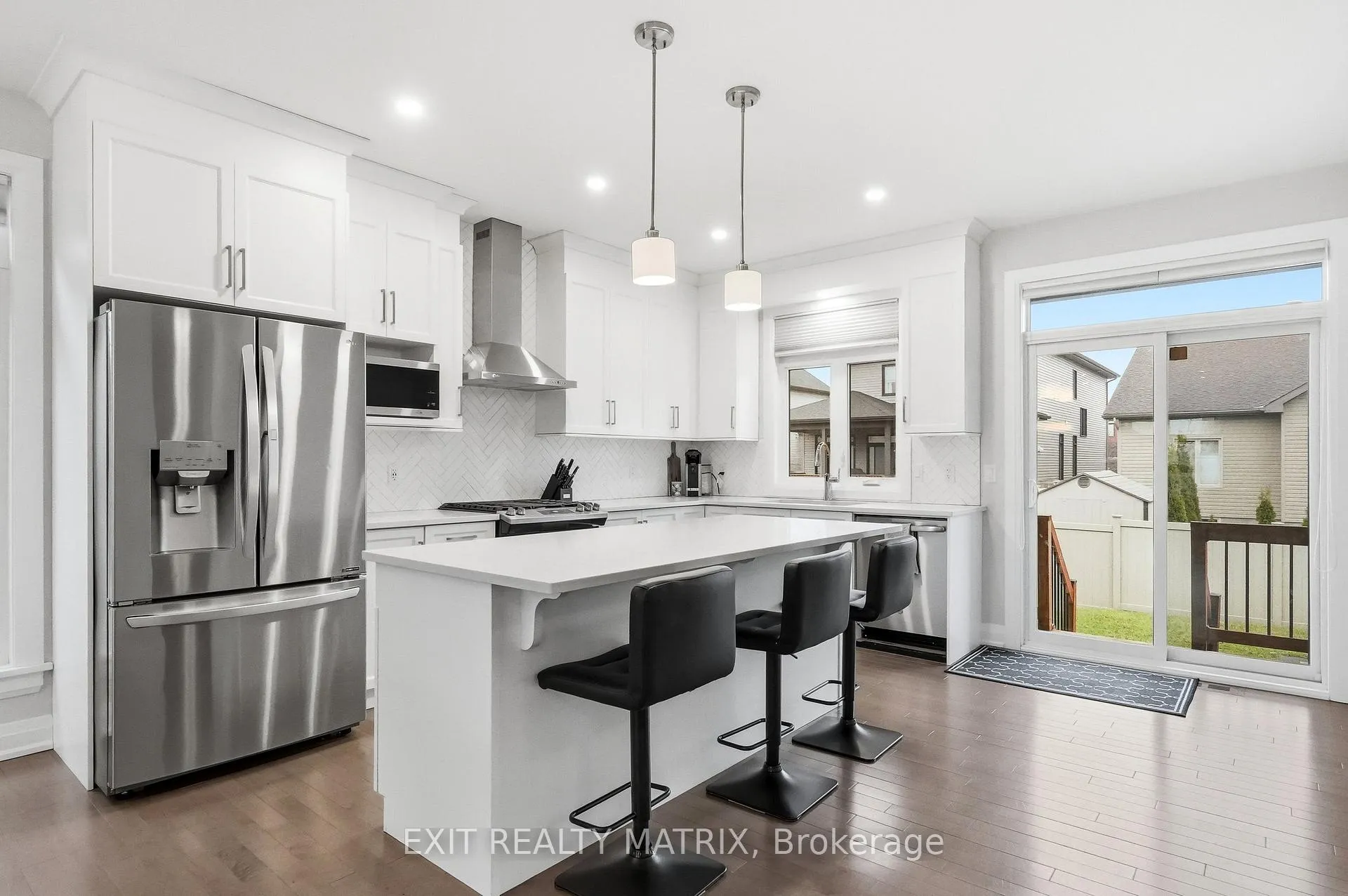 Photo 11 of 397 Colmar Street, Russell, Embrun — HOMEH