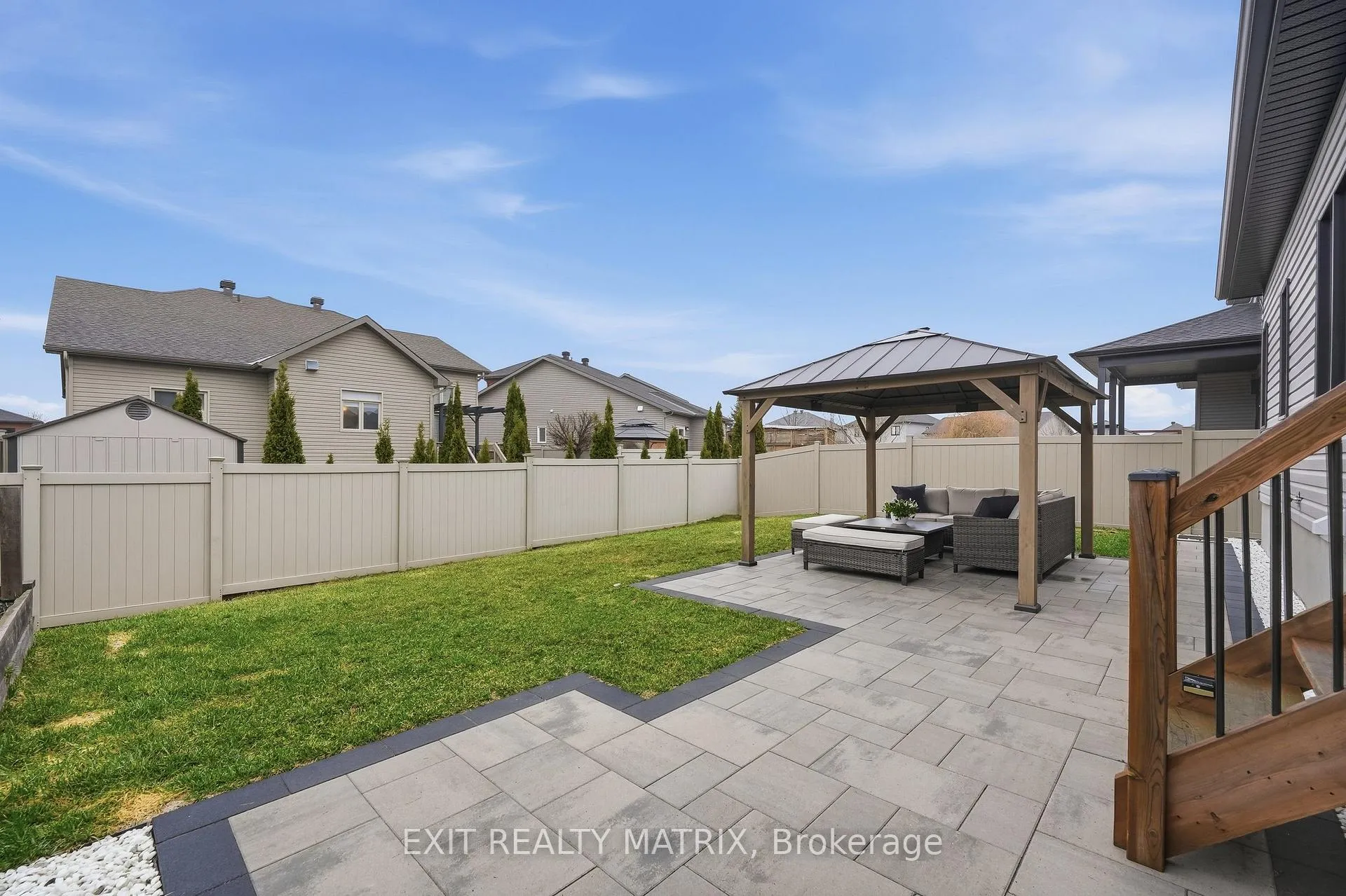 Photo 35 of 397 Colmar Street, Russell, Embrun — HOMEH