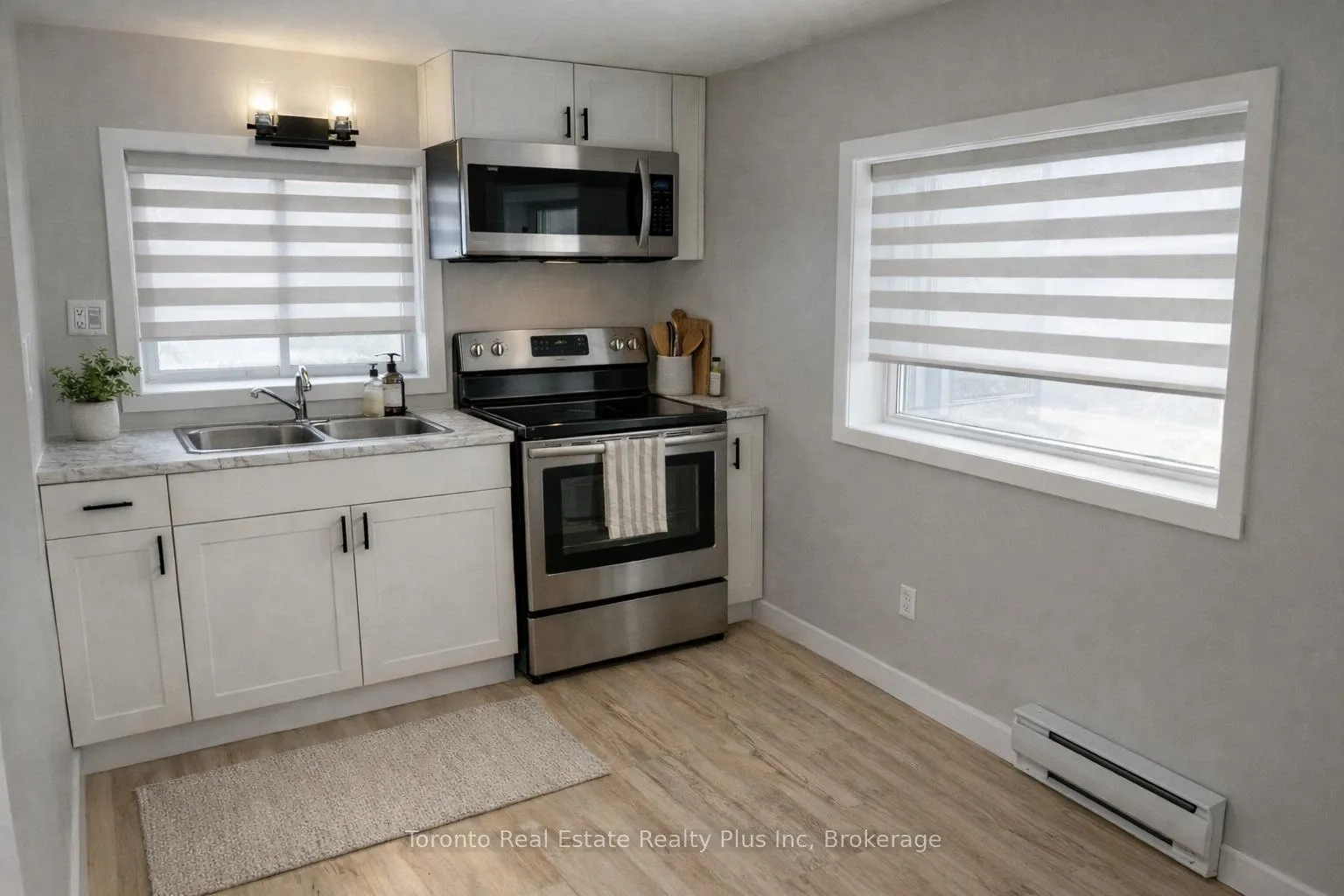 Photo 10 of Unit 4, 16 Huron Road, West Perth, Mitchell — HOMEH