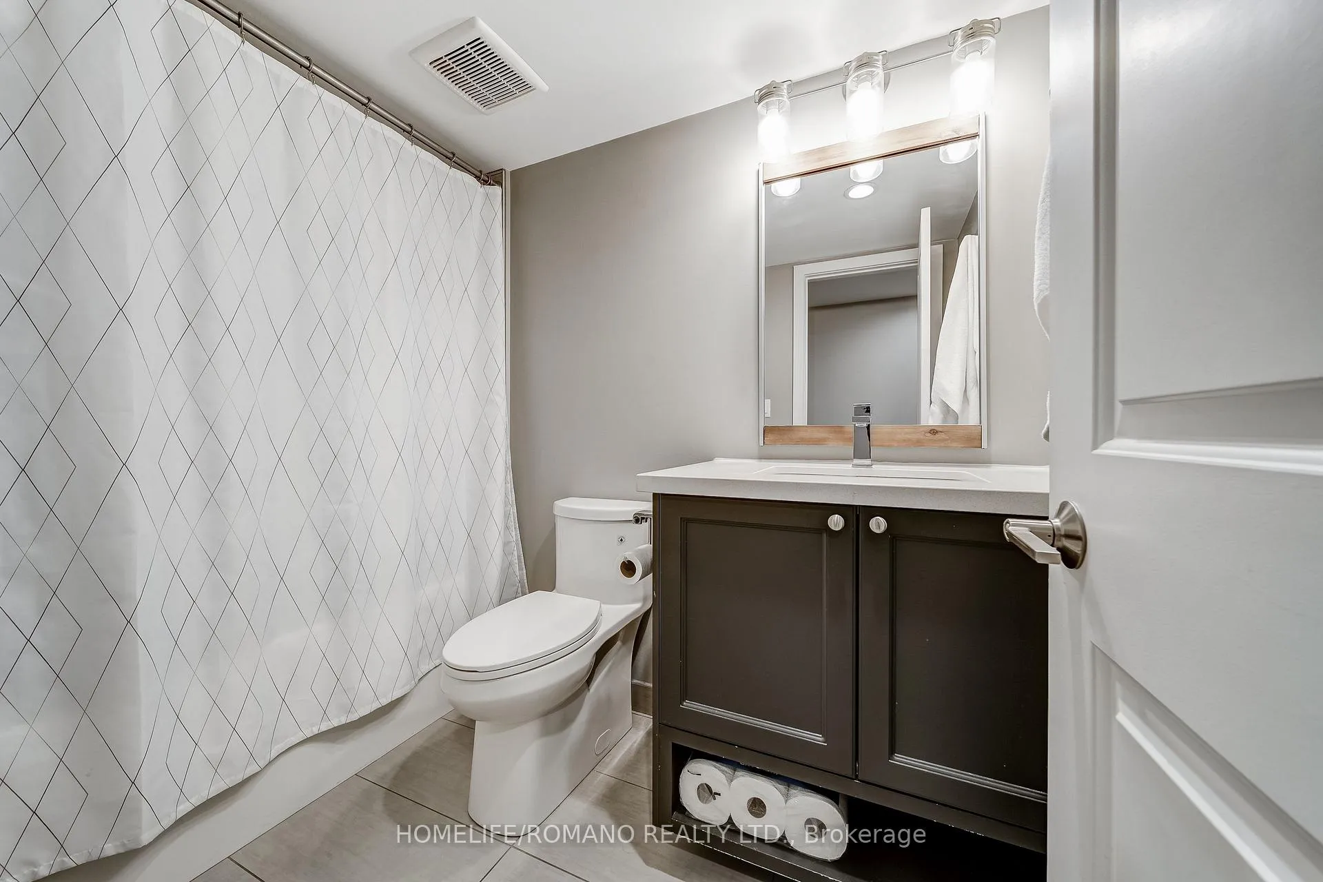 Photo 24 of Unit 305, 80 Horseshoe Boulevard, Oro-Medonte, Horseshoe Valley — HOMEH
