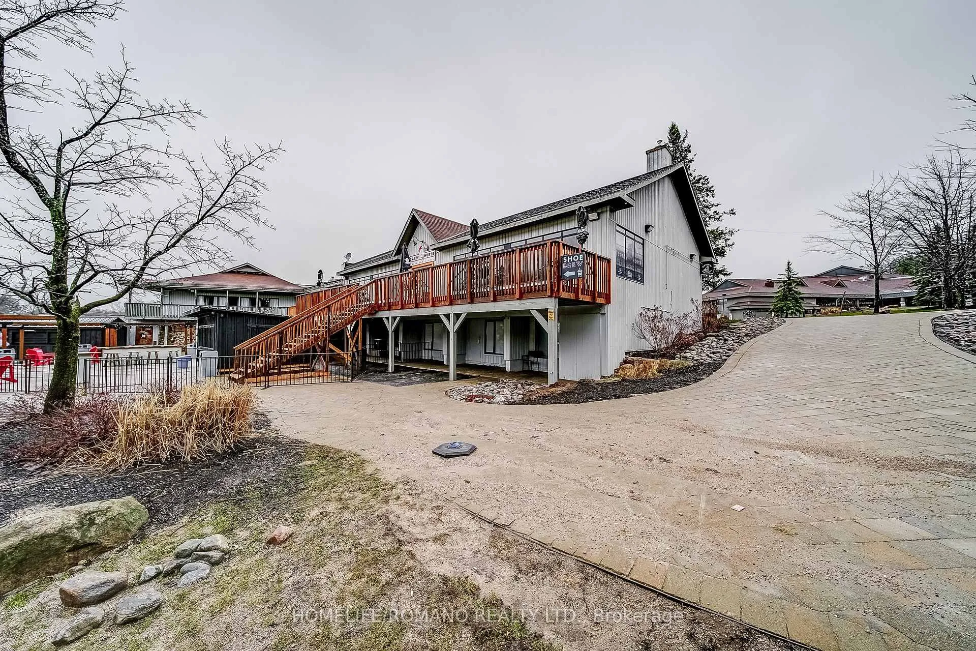 Photo 33 of Unit 305, 80 Horseshoe Boulevard, Oro-Medonte, Horseshoe Valley — HOMEH