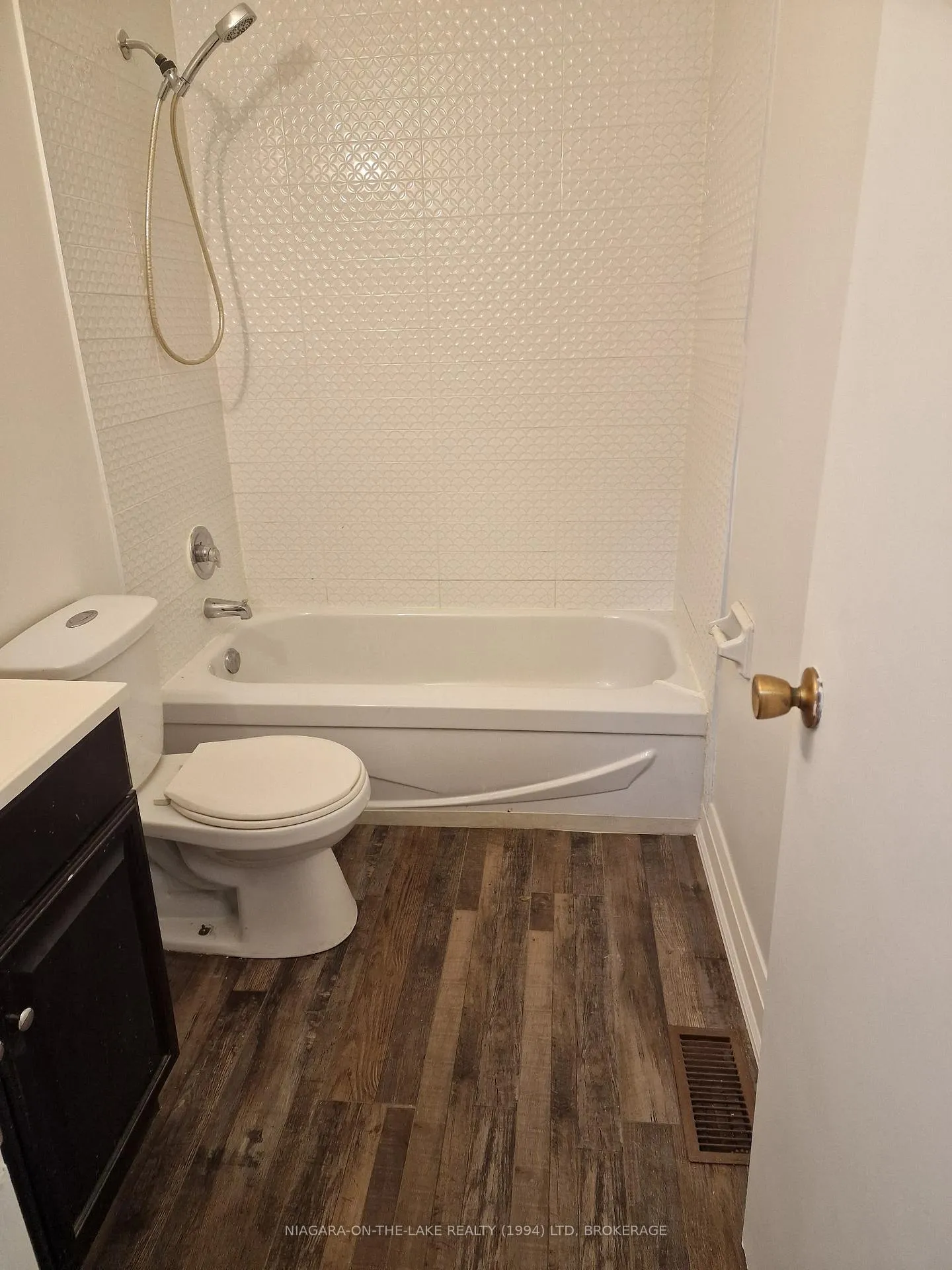 Photo 12 of Unit Main Level, 89 Hellems Avenue, Welland, Welland Downtown — HOMEH