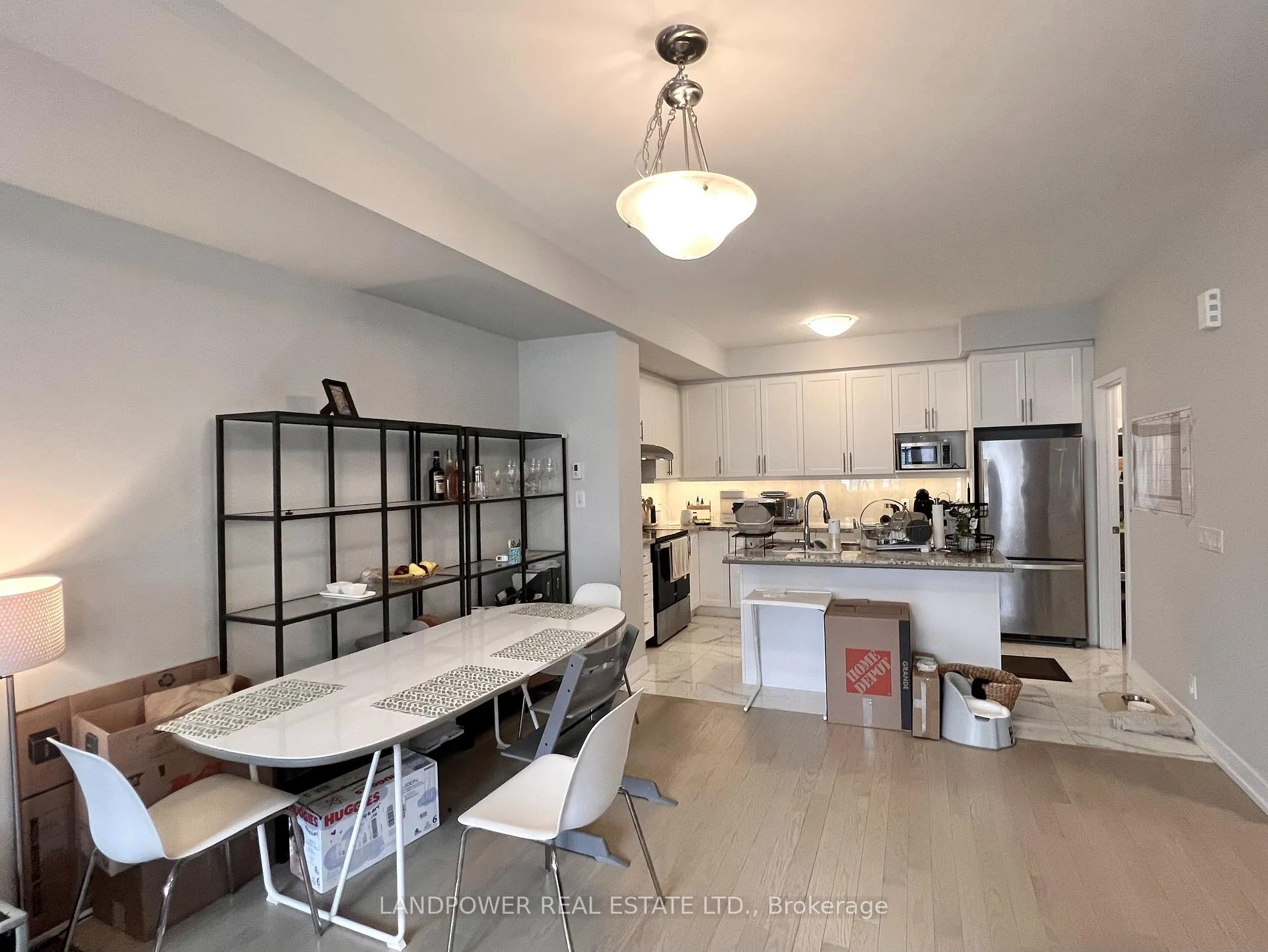 Photo 7 of 82 William Shearn Crescent, Markham, Angus Glen — HOMEH