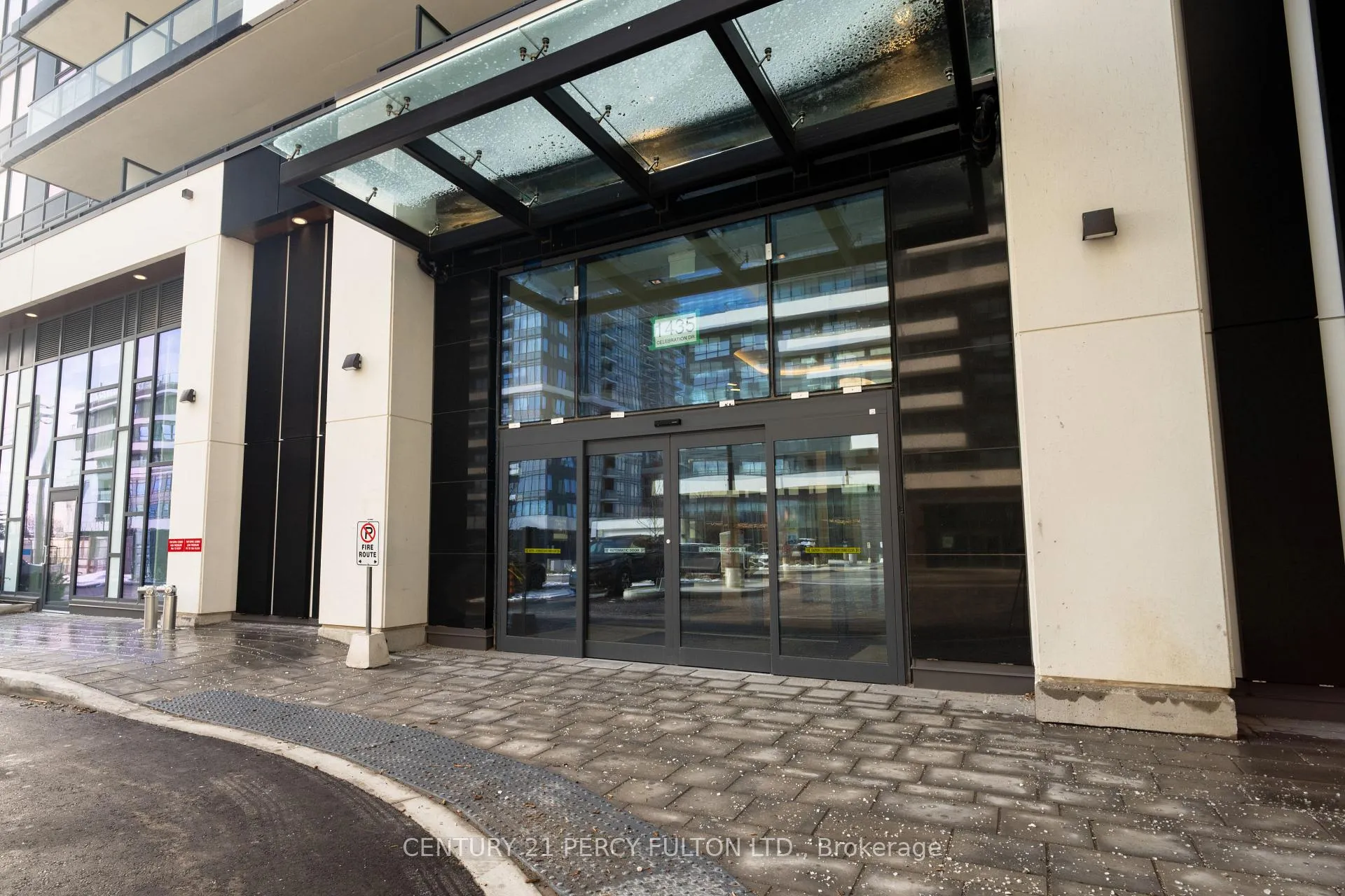 Photo 2 of Unit 2011, 1435 Celebration Drive, Pickering, Bay Ridges — HOMEH