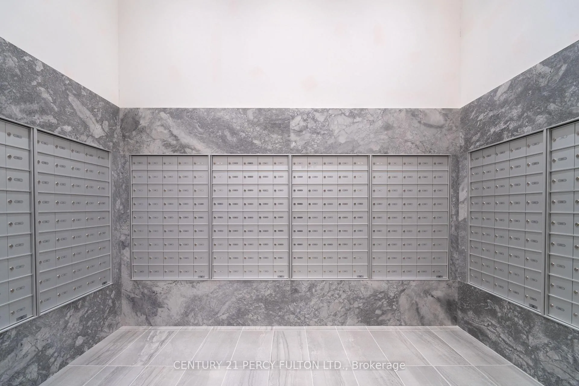 Photo 5 of Unit 2011, 1435 Celebration Drive, Pickering, Bay Ridges — HOMEH