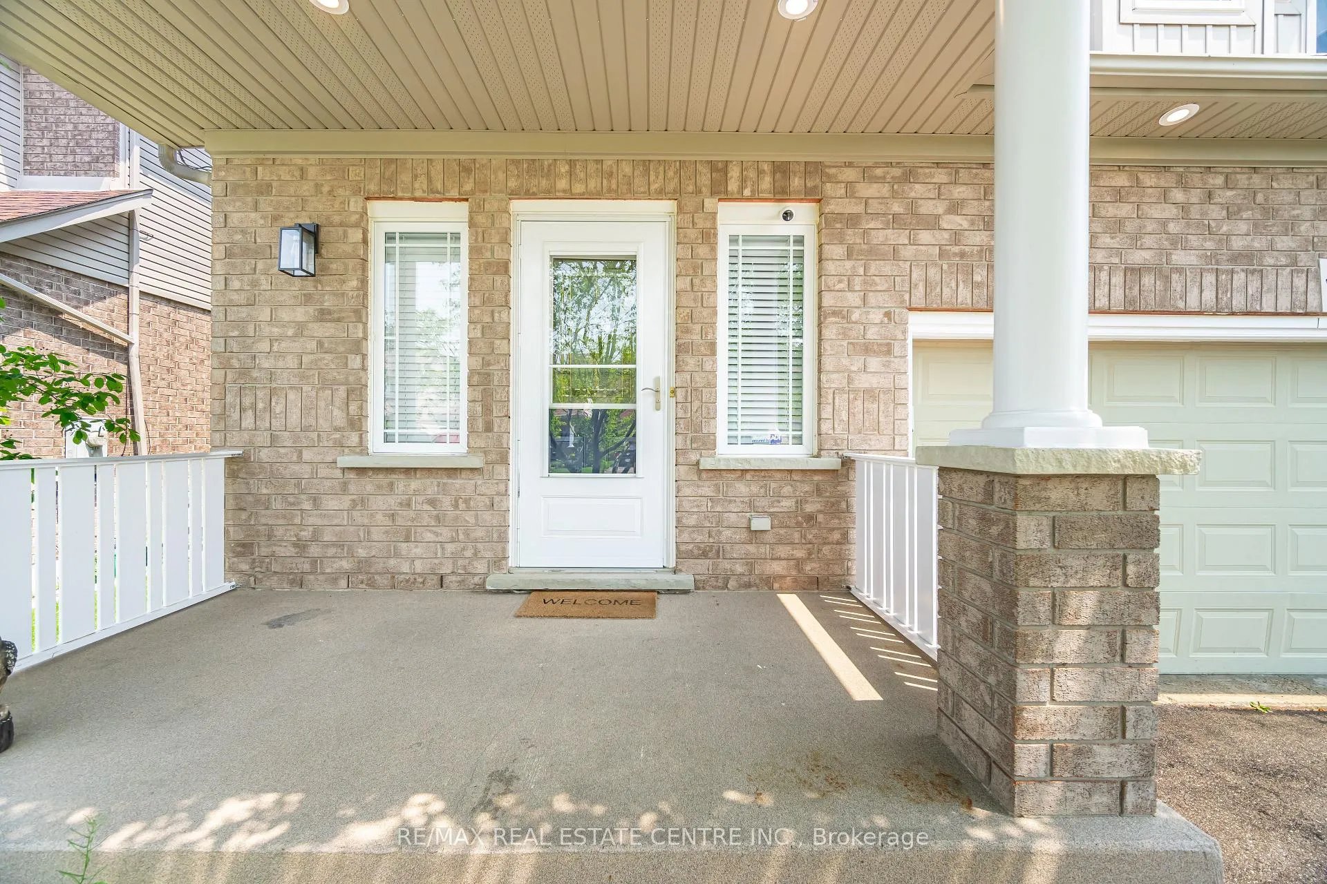Photo 2 of 39 Stoneham Street, New Tecumseth, Alliston — HOMEH
