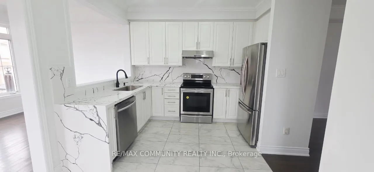 Photo 11 of Unit Upper, 50 Rockman Crescent, Brampton, Northwest Brampton — HOMEH