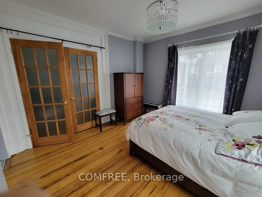 Photo 23 of 136 John Street, Gananoque — HOMEH