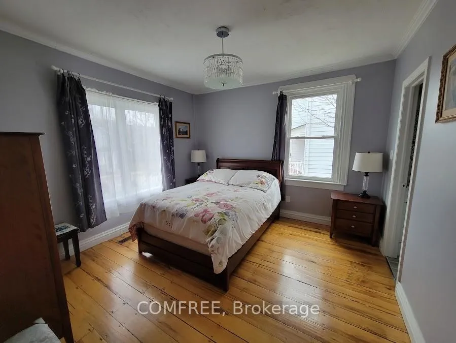 Photo 24 of 136 John Street, Gananoque — HOMEH