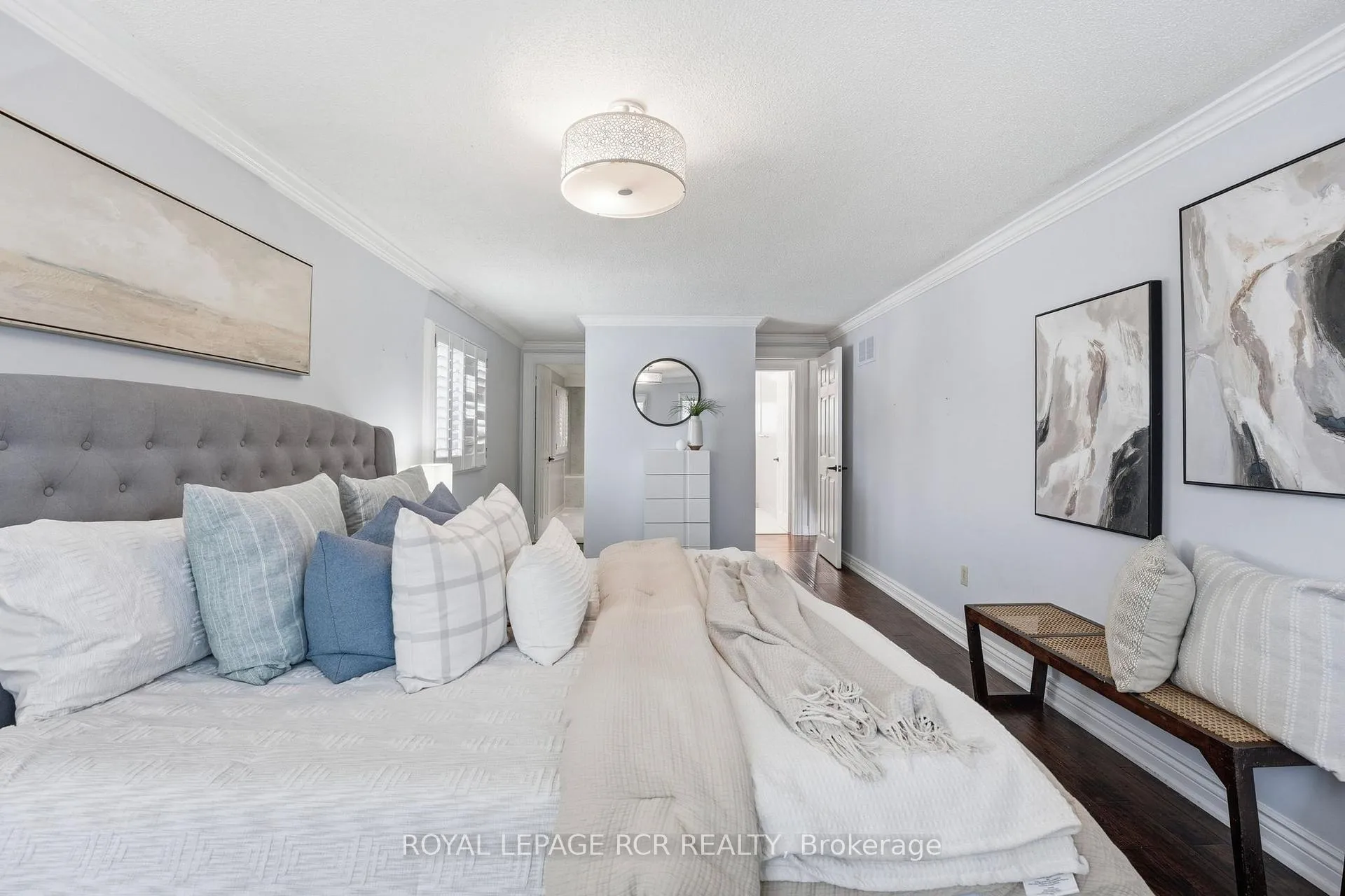 Photo 23 of 2 Meyer Circle, Markham, Markham Village — HOMEH