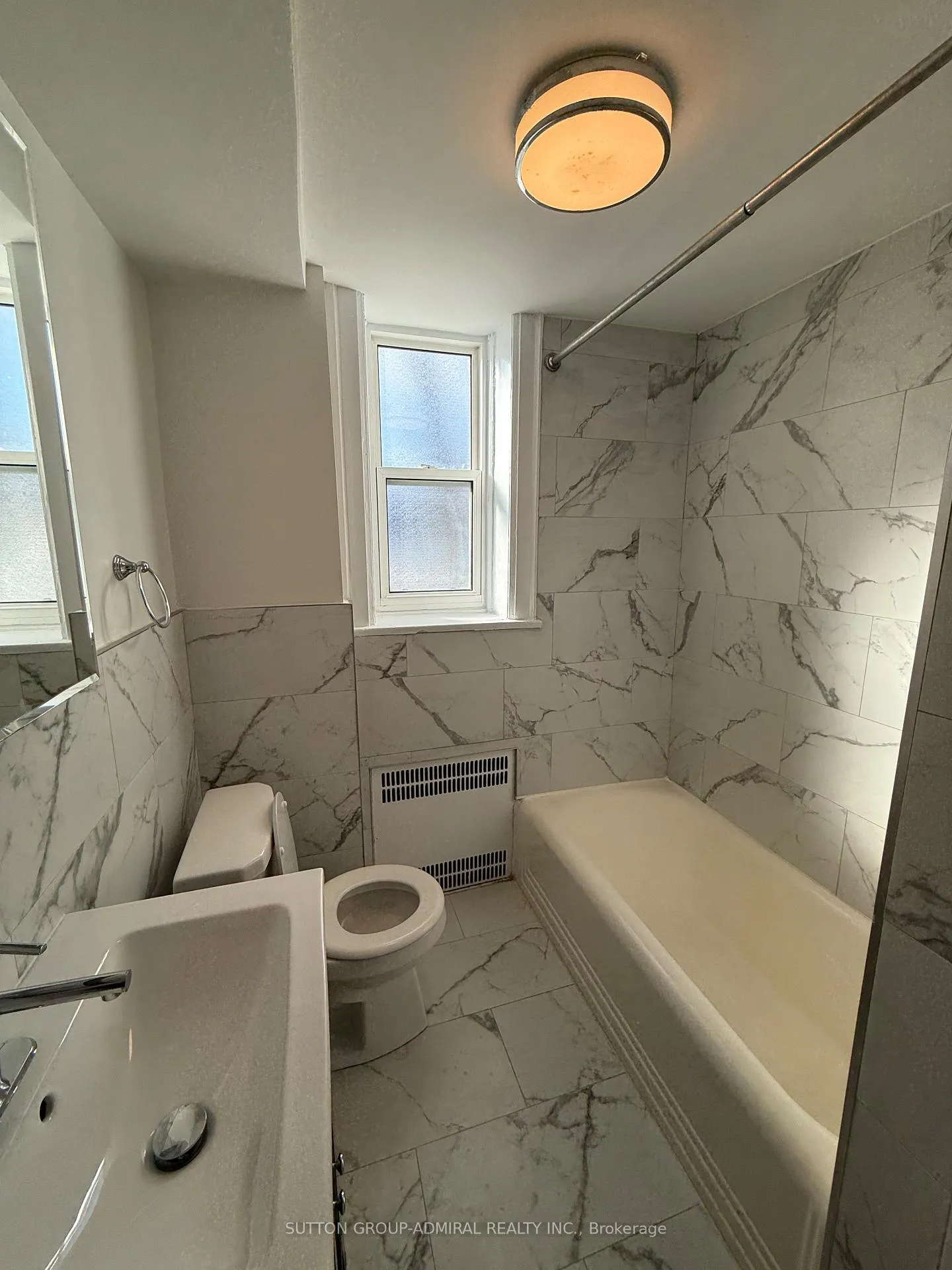 Photo 6 of Unit 24, 464 Spadina Road, Toronto, Forest Hill South — HOMEH