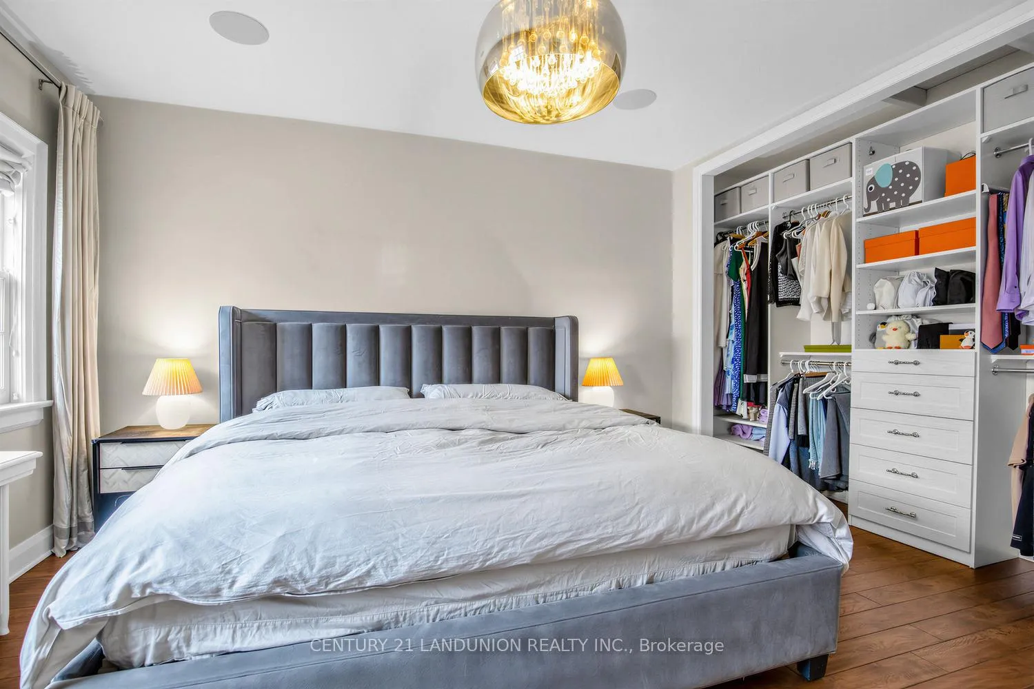 Photo 11 of 17 Otter Crescent, Toronto, Bedford Park-Nortown — HOMEH