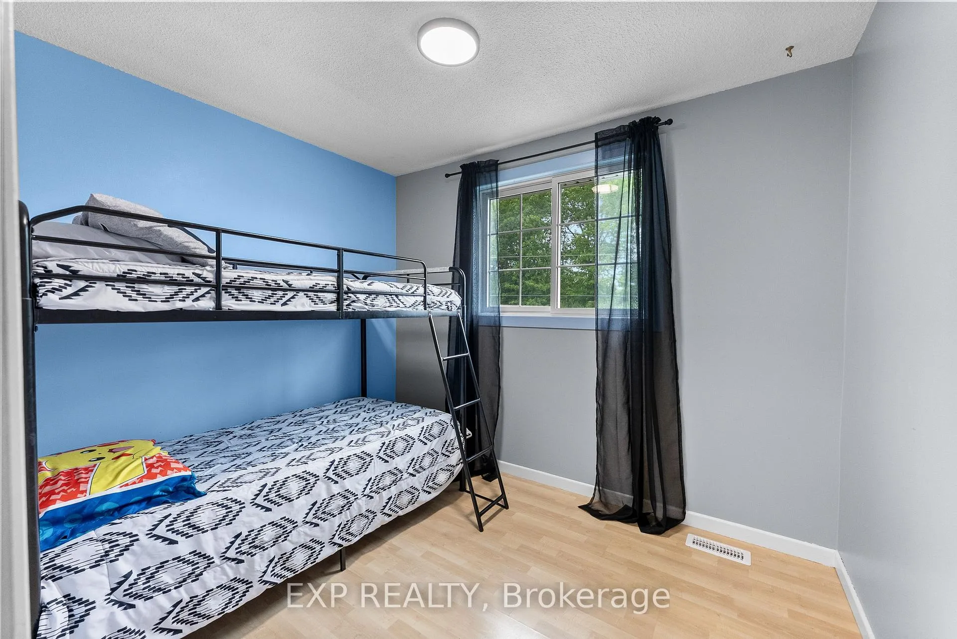 Photo 18 of 7161 Ailanthus Avenue, Niagara Falls, Arad/Fallsview — HOMEH