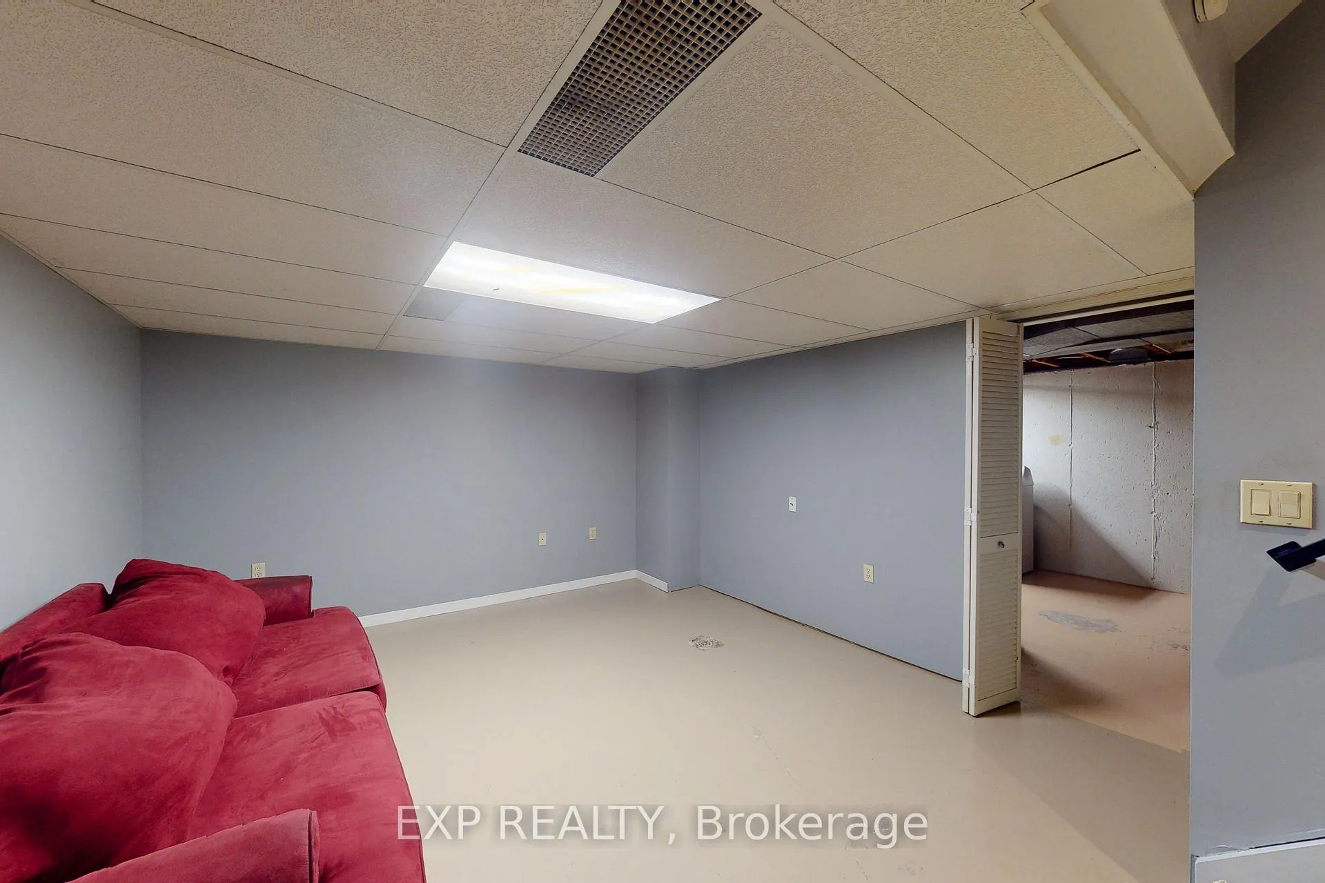 Photo 27 of 7161 Ailanthus Avenue, Niagara Falls, Arad/Fallsview — HOMEH