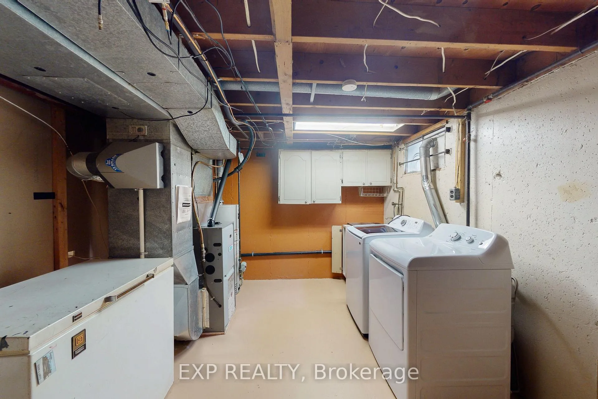 Photo 28 of 7161 Ailanthus Avenue, Niagara Falls, Arad/Fallsview — HOMEH