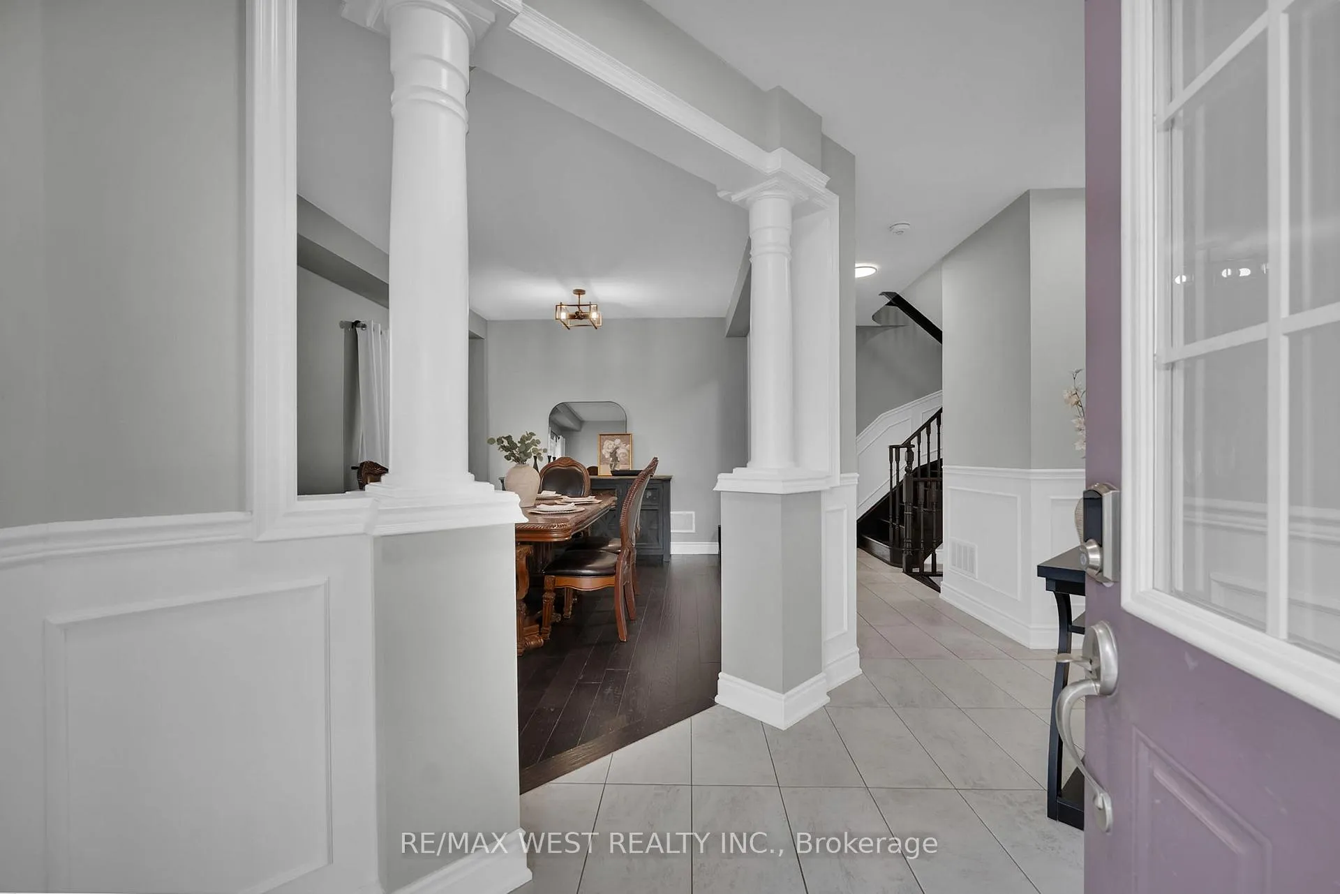 Photo 6 of 100 Bruce Cameron Drive, Clarington, Bowmanville — HOMEH