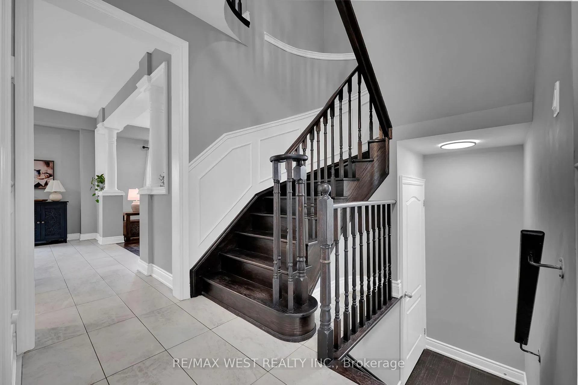 Photo 9 of 100 Bruce Cameron Drive, Clarington, Bowmanville — HOMEH