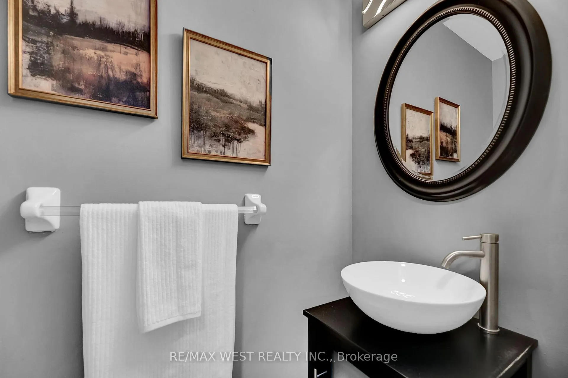 Photo 10 of 100 Bruce Cameron Drive, Clarington, Bowmanville — HOMEH