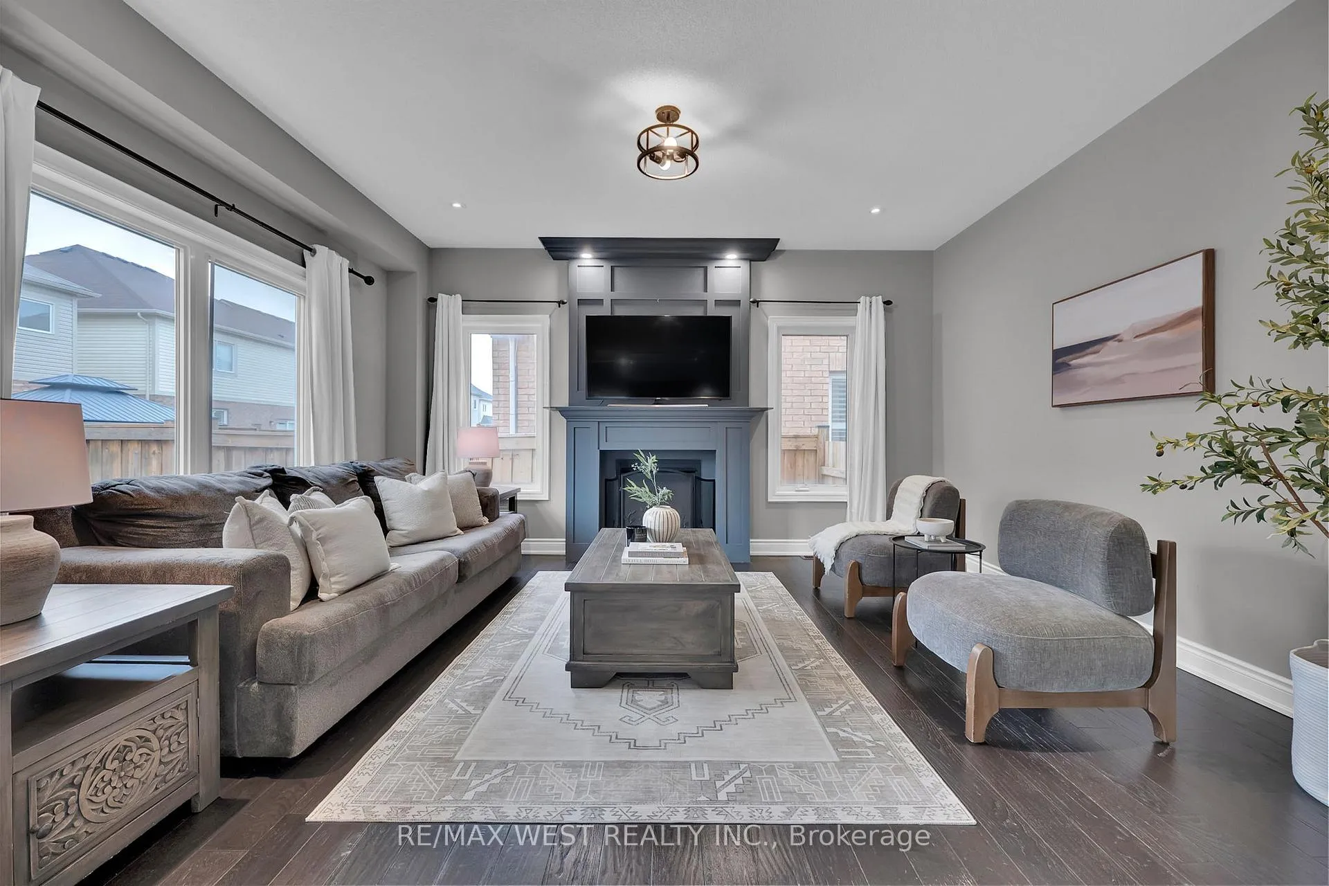 Photo 18 of 100 Bruce Cameron Drive, Clarington, Bowmanville — HOMEH