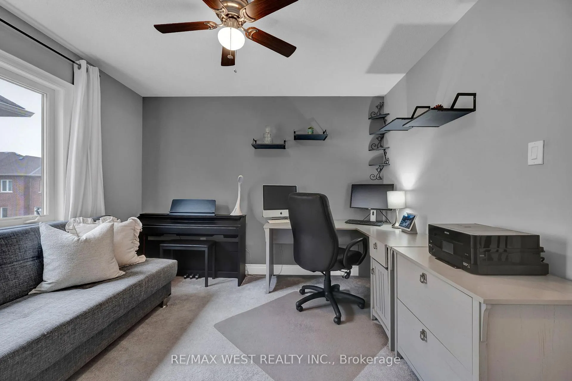 Photo 32 of 100 Bruce Cameron Drive, Clarington, Bowmanville — HOMEH