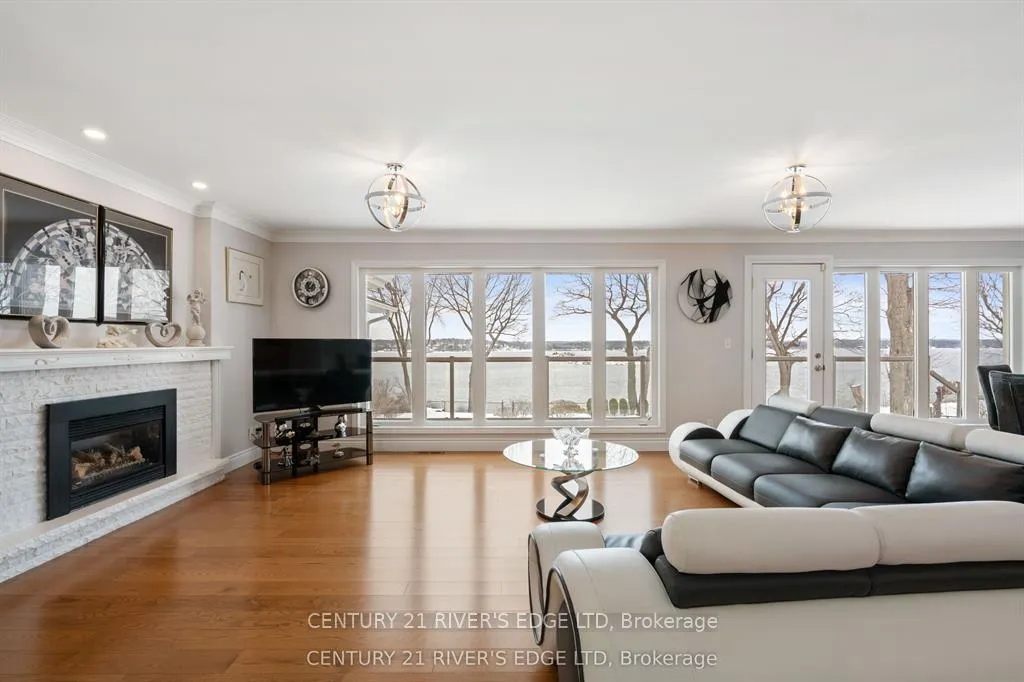 Photo 6 of 17 Hardy Crescent, Brockville — HOMEH
