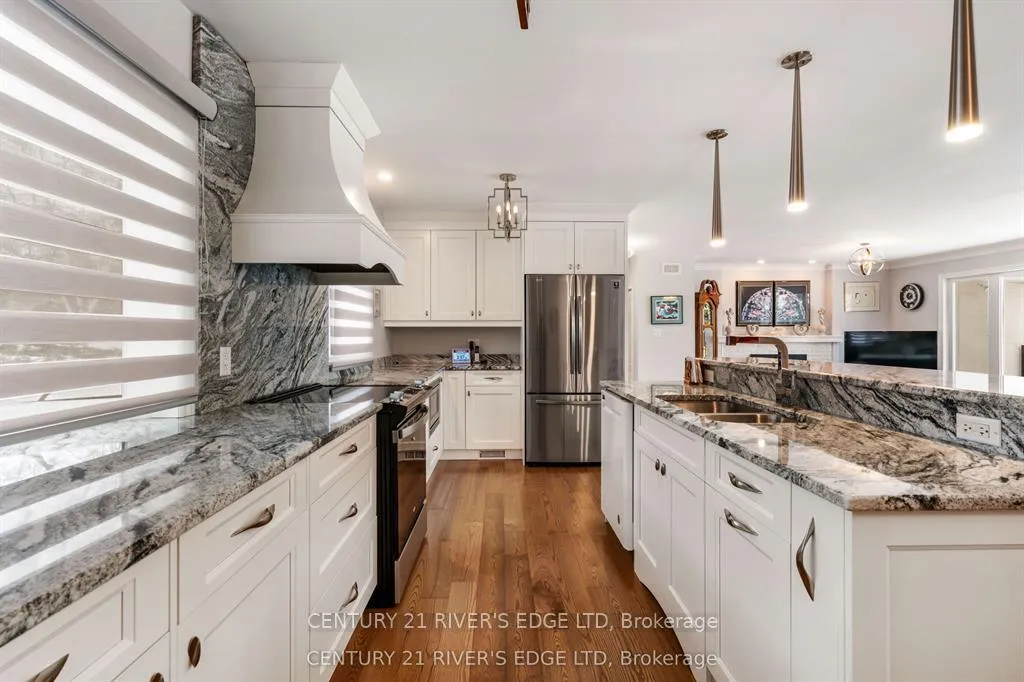 Photo 12 of 17 Hardy Crescent, Brockville — HOMEH