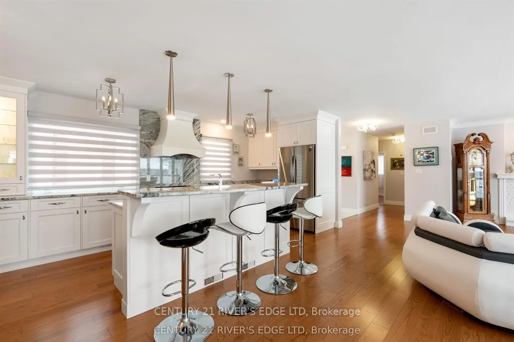 Photo 13 of 17 Hardy Crescent, Brockville — HOMEH
