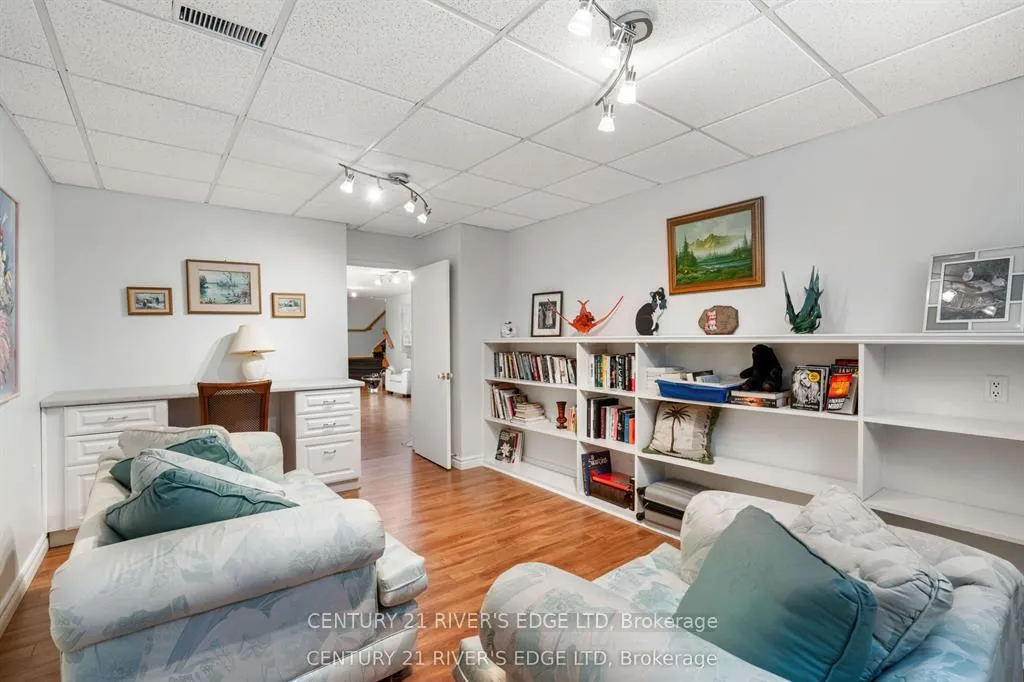 Photo 25 of 17 Hardy Crescent, Brockville — HOMEH