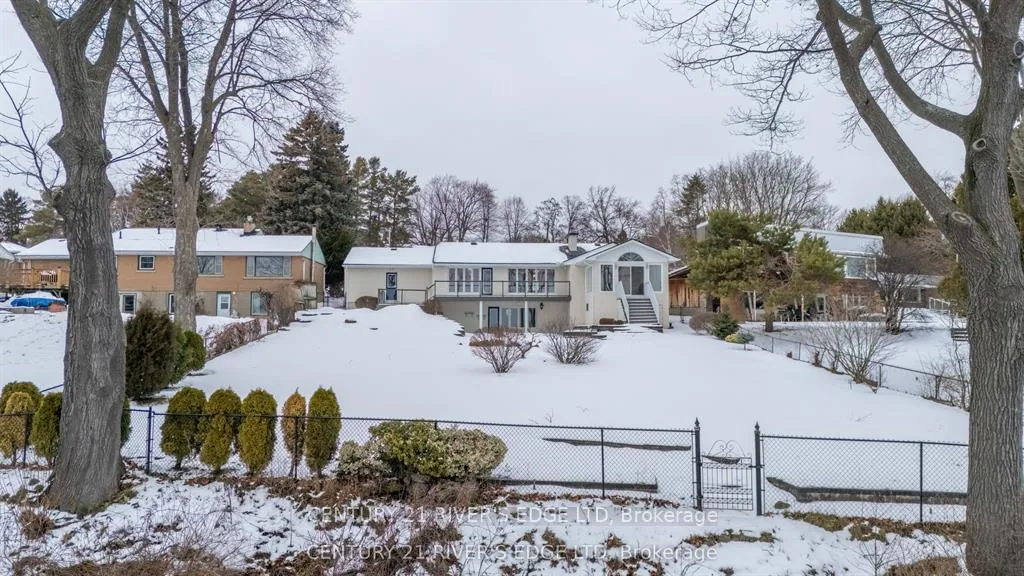 Photo 32 of 17 Hardy Crescent, Brockville — HOMEH