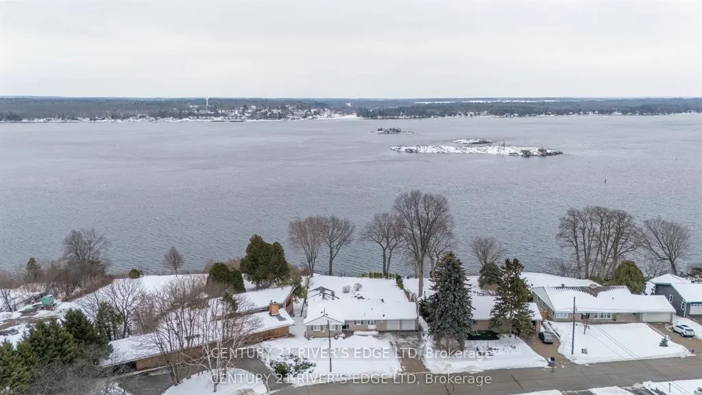 Photo 35 of 17 Hardy Crescent, Brockville — HOMEH