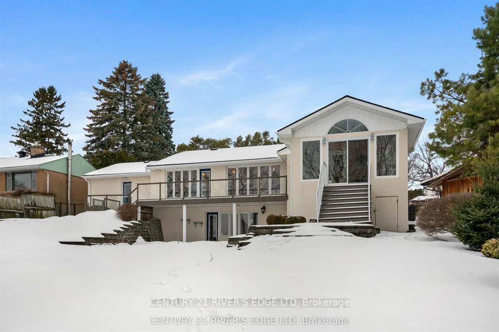 Photo 38 of 17 Hardy Crescent, Brockville — HOMEH