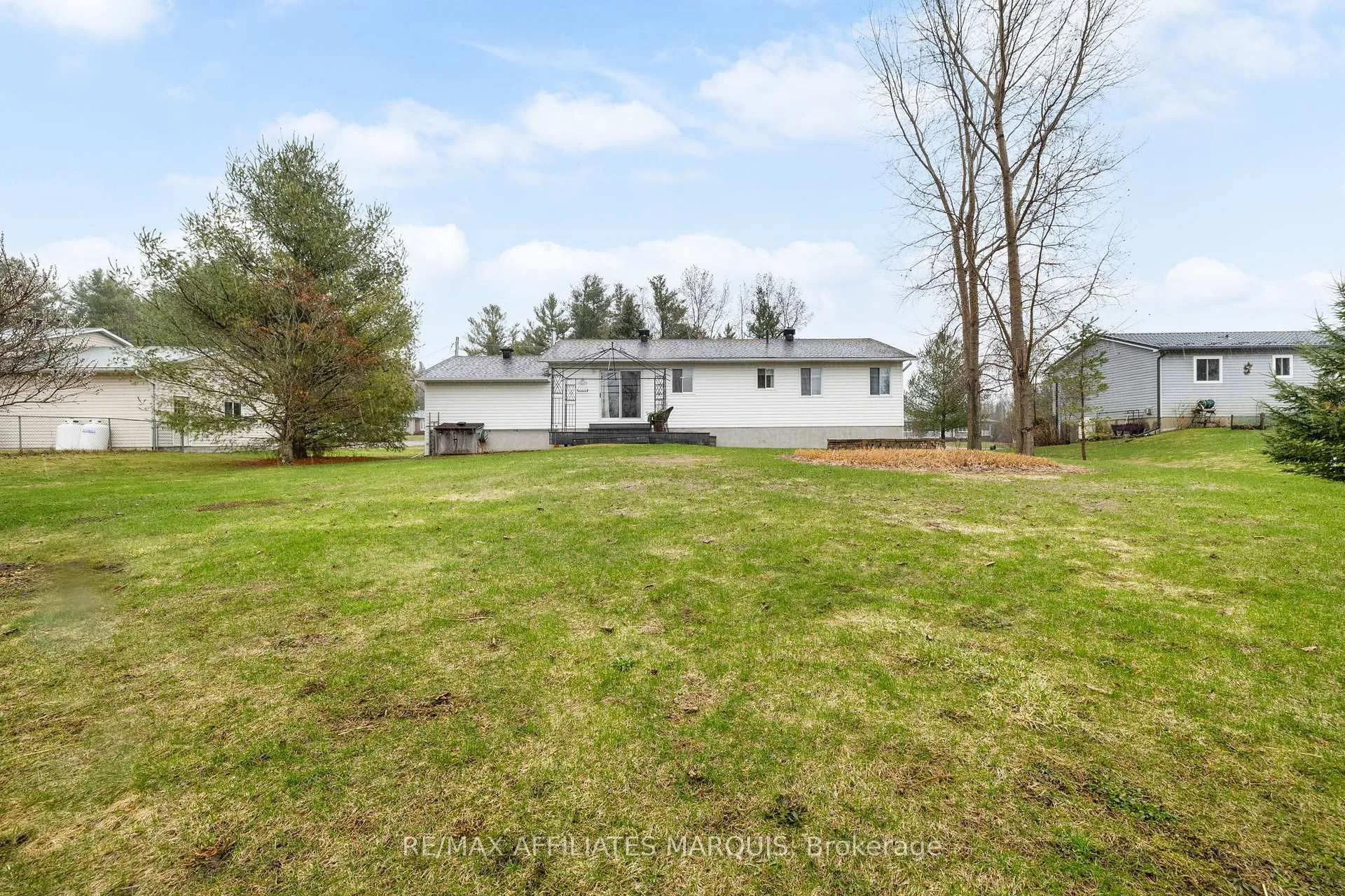 Photo 38 of 38 Wills Road, Rideau Lakes, Rideau Lakes (South Elmsley) Twp — HOMEH