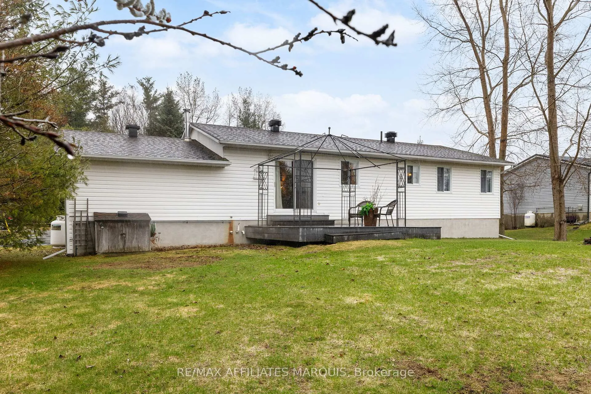 Photo 39 of 38 Wills Road, Rideau Lakes, Rideau Lakes (South Elmsley) Twp — HOMEH