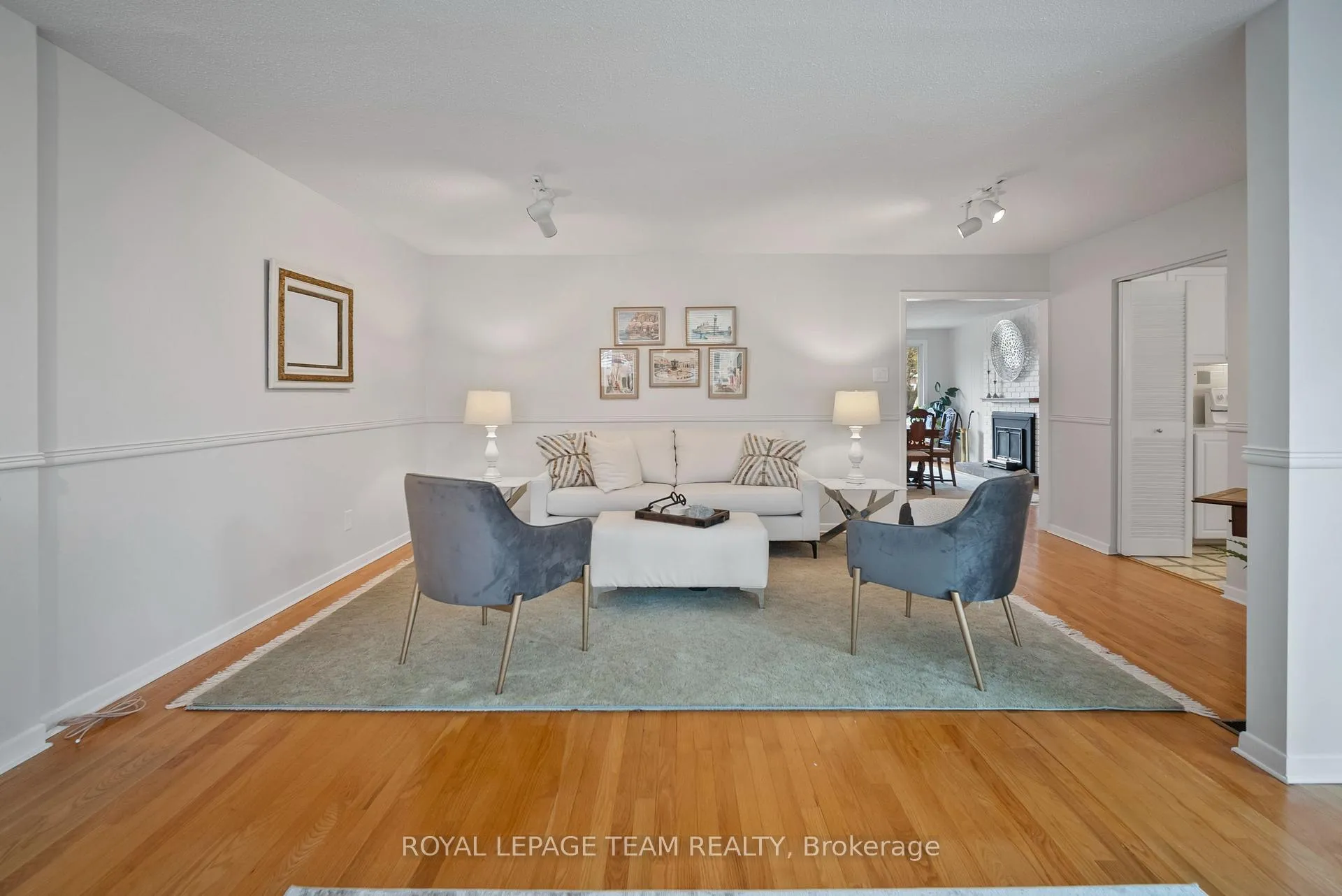Photo 8 of 45 Welkin Crescent, Ottawa, Borden Farm/Stewart Farm/Carleton Heights/Parkwood Hills — HOMEH
