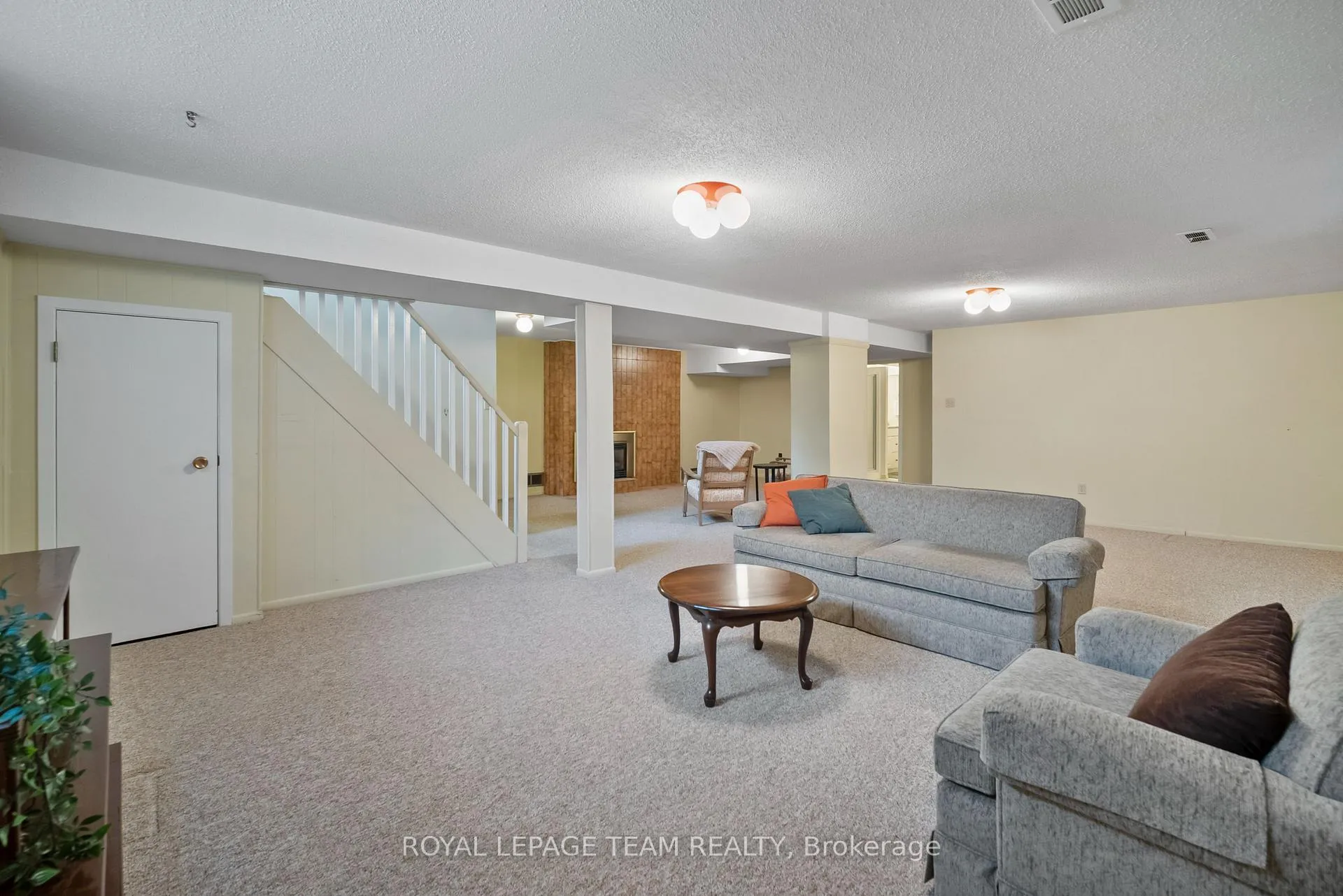 Photo 23 of 45 Welkin Crescent, Ottawa, Borden Farm/Stewart Farm/Carleton Heights/Parkwood Hills — HOMEH